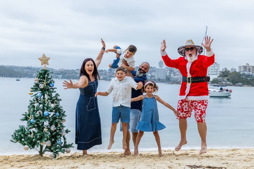 Santa on the Beach Q Station 22 11 25_291 (1).jpg