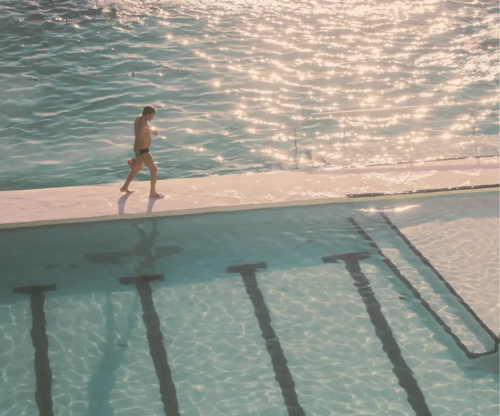 Single this summer? Here's how to manage it flying solo