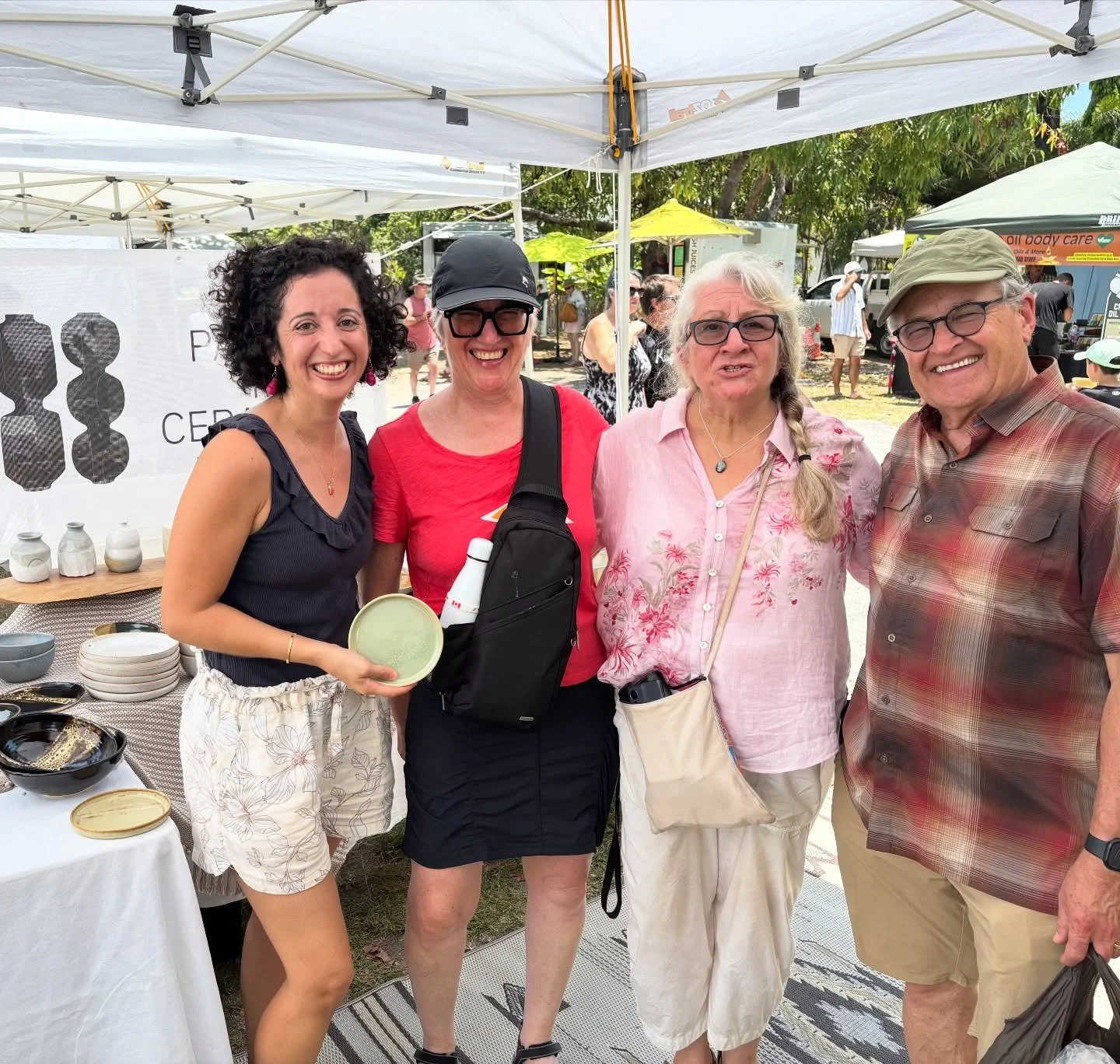 Thank you to all who came to see me at my stall at the Port Douglas markets today! It was a really hot day, but we didn&rsquo;t melt 🤪 
Here are a few shots of visitors, pots and the beautiful view I had. Almost stormy! 

#ceramics #handmadeceramics