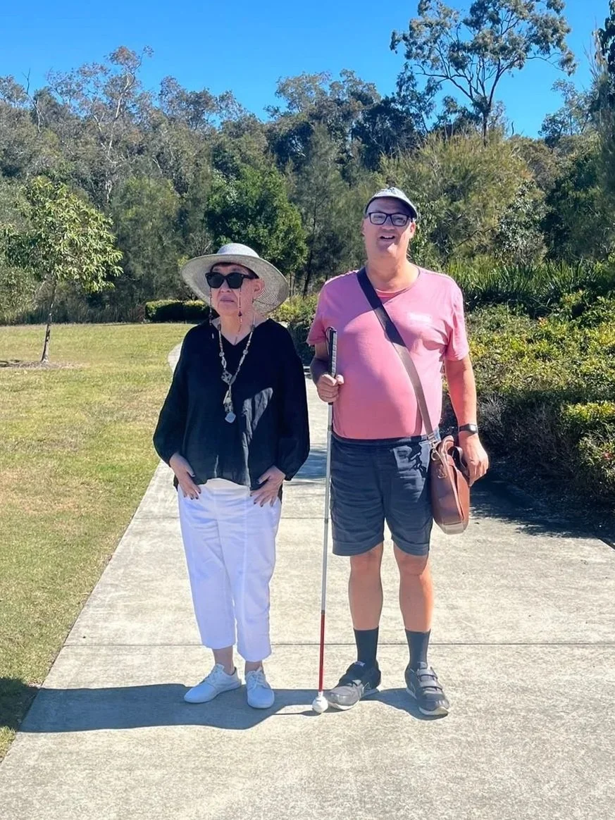 2 Participants out for an afternoon stroll