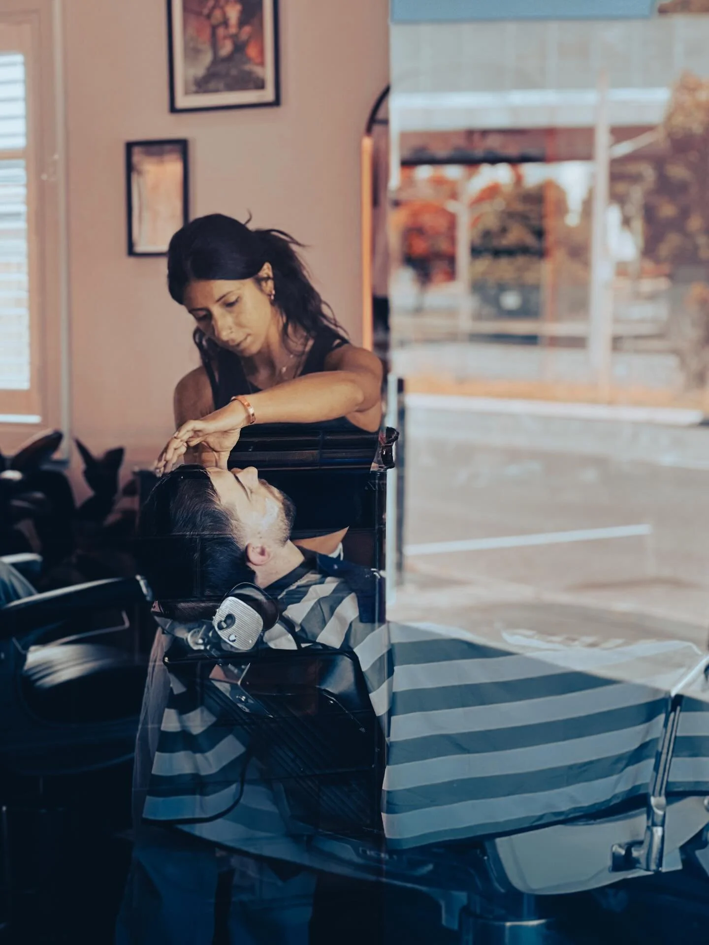 It&rsquo;s a short week in the shop with Easter weekend coming up 

Book in so you look your best
You snooze, you lose.

Don&rsquo;t disappoint you&rsquo;re family again