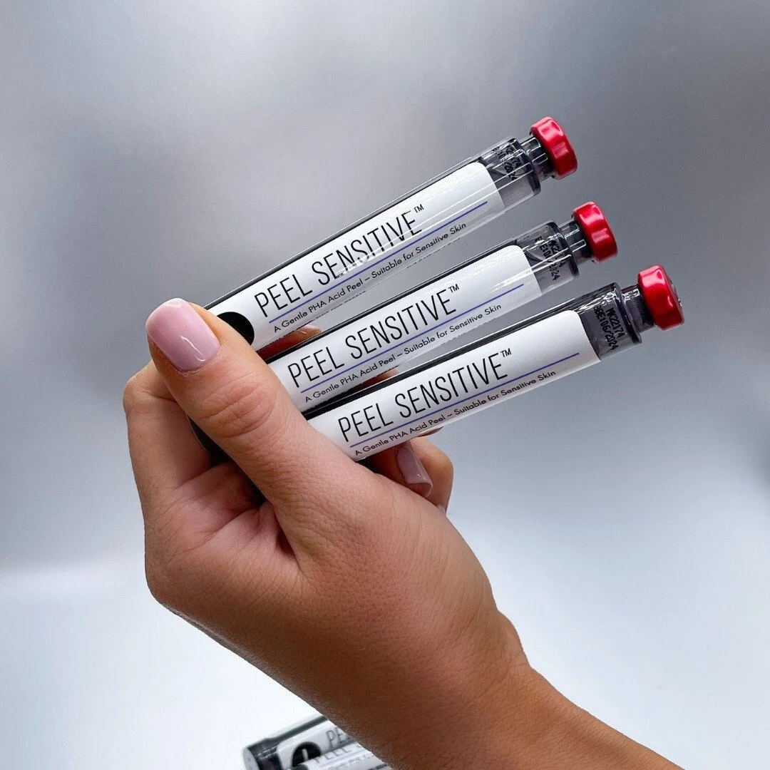 Sensitive skin, meet your new besties! 💖✨

Our Gentle Strength Acid Peel swaps out the usual suspects for skin-loving alternatives&mdash;Lactobionic Acid (a gentle PHA) &amp; Phytic Acid (a mild AHA)&mdash;for a smooth, radiant glow! 

@hydrafacial_