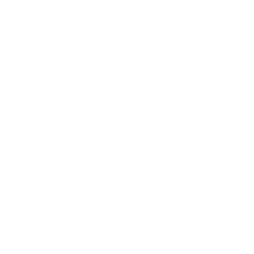 Een silhouet van een persoon die voor een zwart bord staat en lesgeeft aan een groep leerlingen.