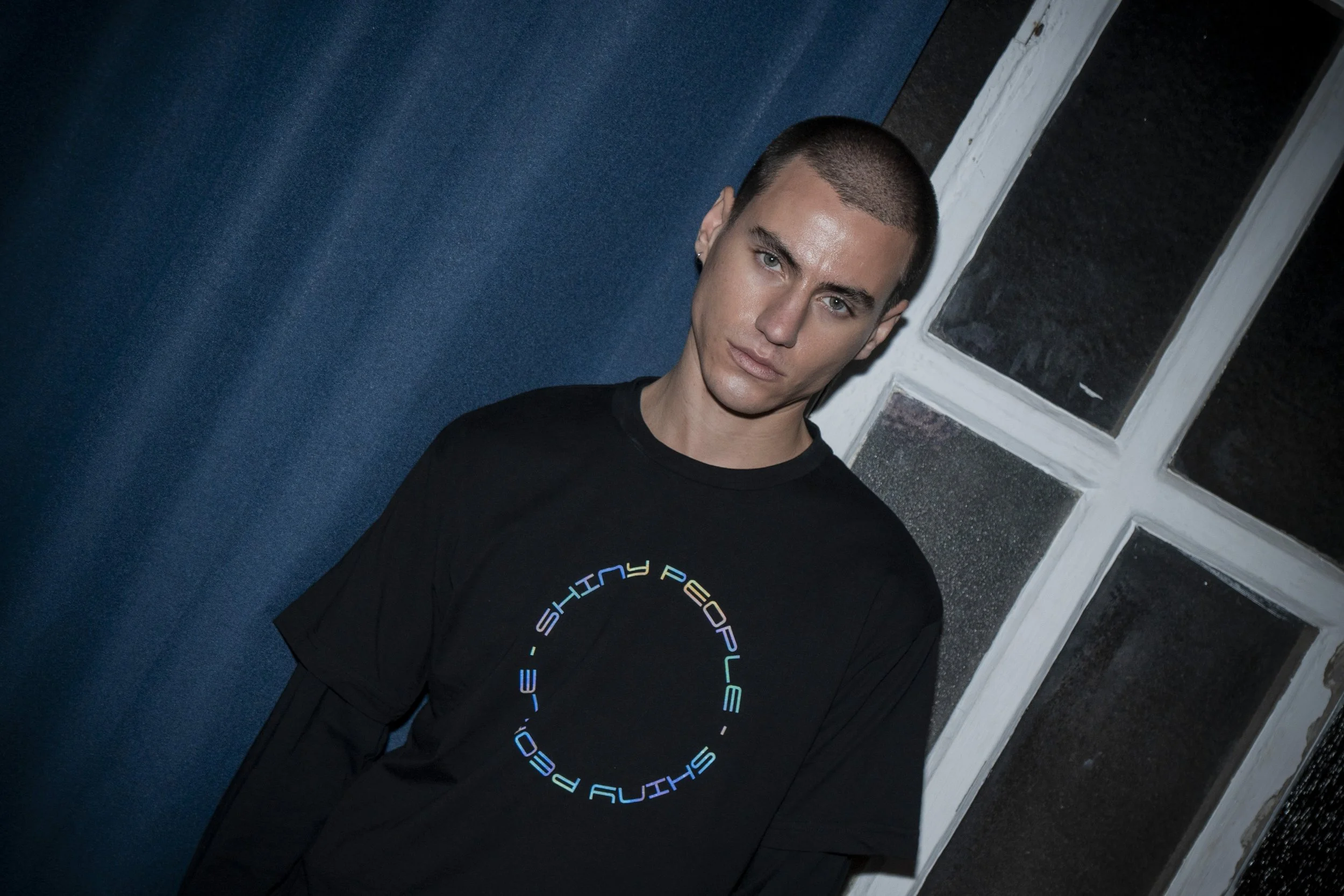 theouts_clothes_111.jpg