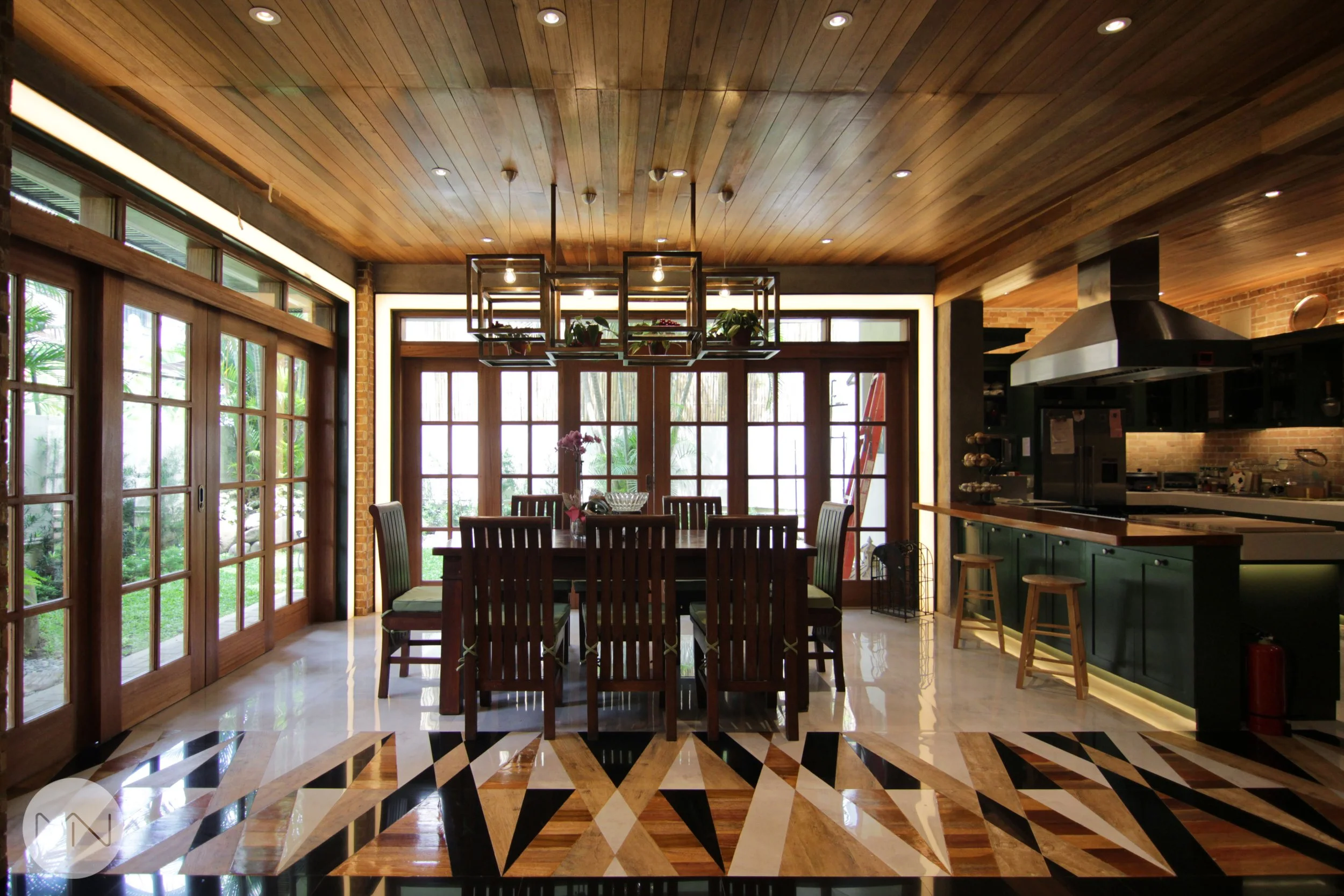DINING 4.jpg
