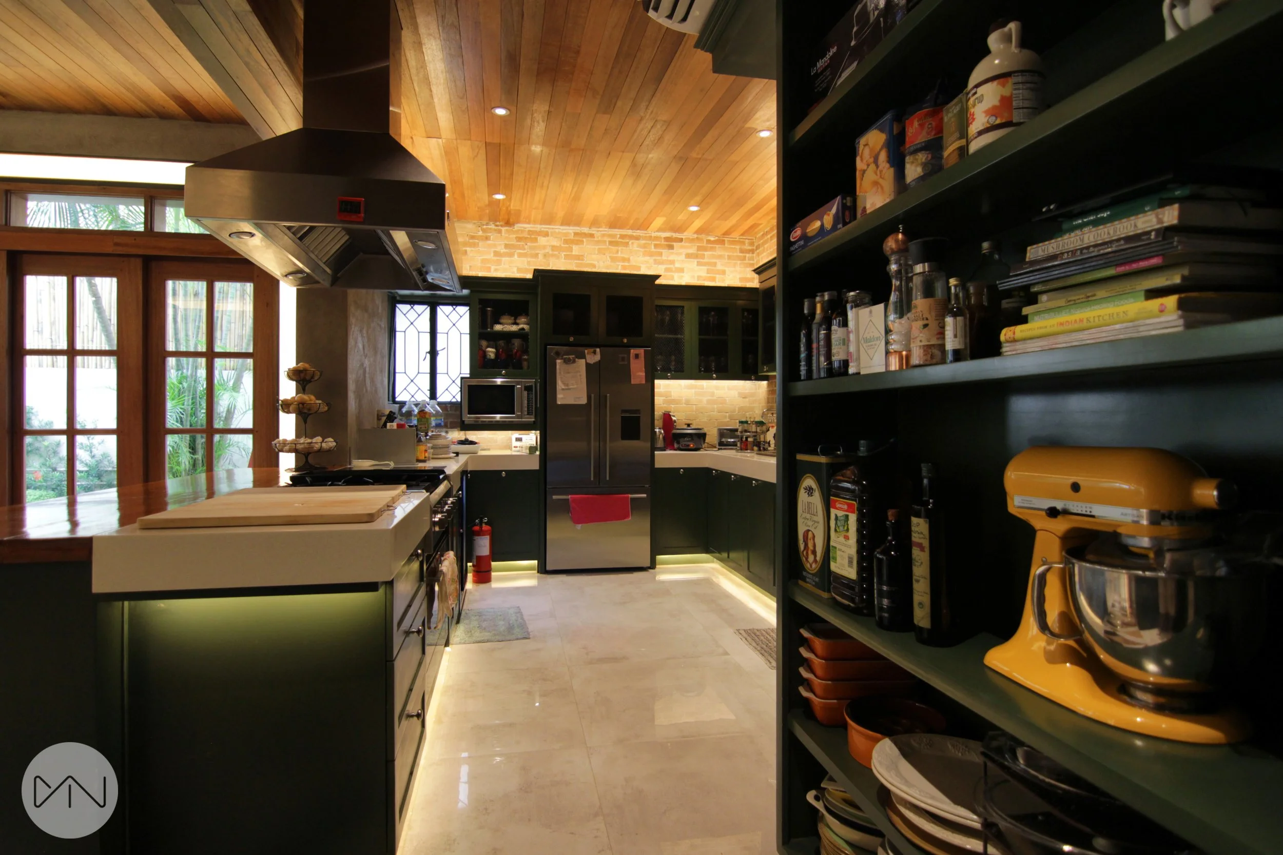 KITCHEN 1.jpg