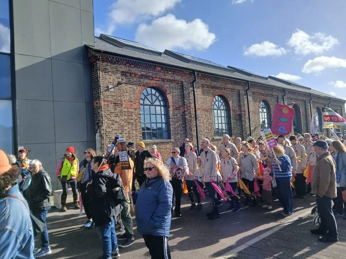 Ouse Valley Morris were so proud to join the Everybody&rsquo;s Haven march in Newhaven this morning, organised by Stand Up To Racism. From the beginning we have committed to being an inclusive side and to show our support to causes we feel passionate