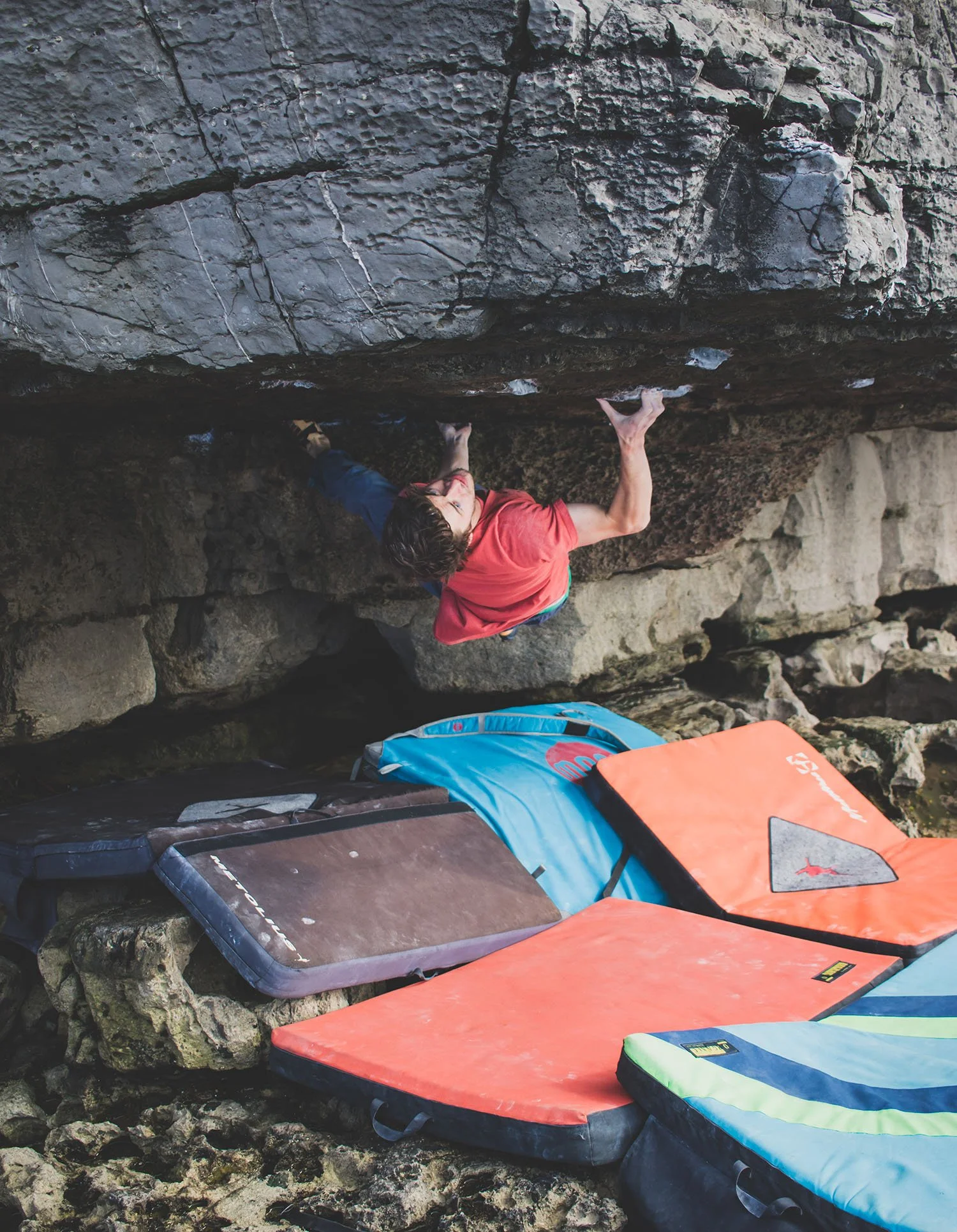 The “Contact Strength” Myth: What You Really Need Bouldering Outdoors
