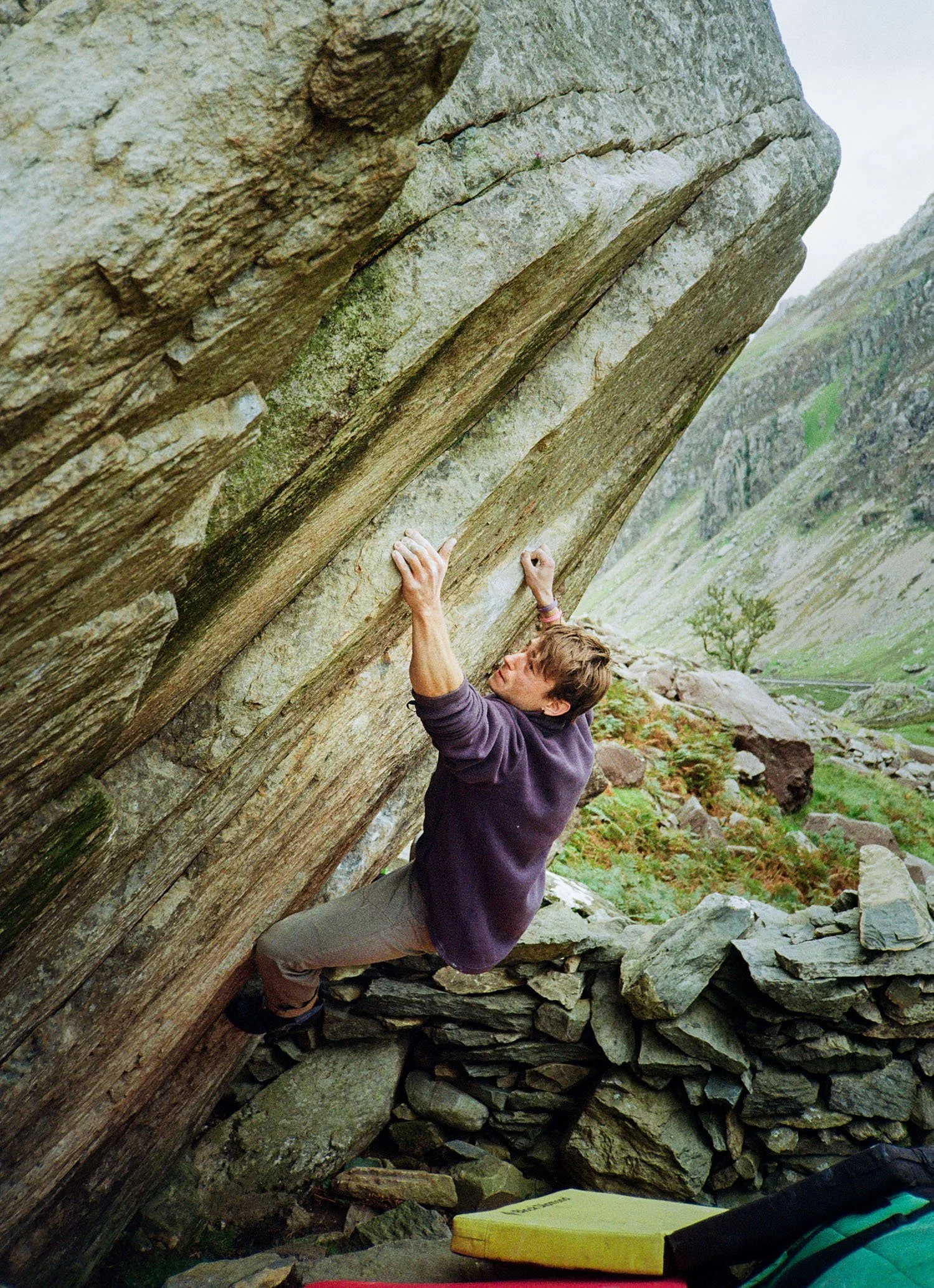 Crimping with Care: Finger Safety on Rock
