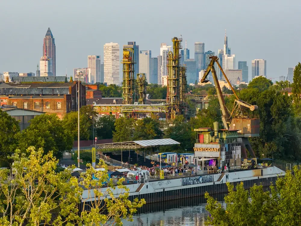 Frankfurt Griesheim Westcoast Summer 2025 Westside Skyline