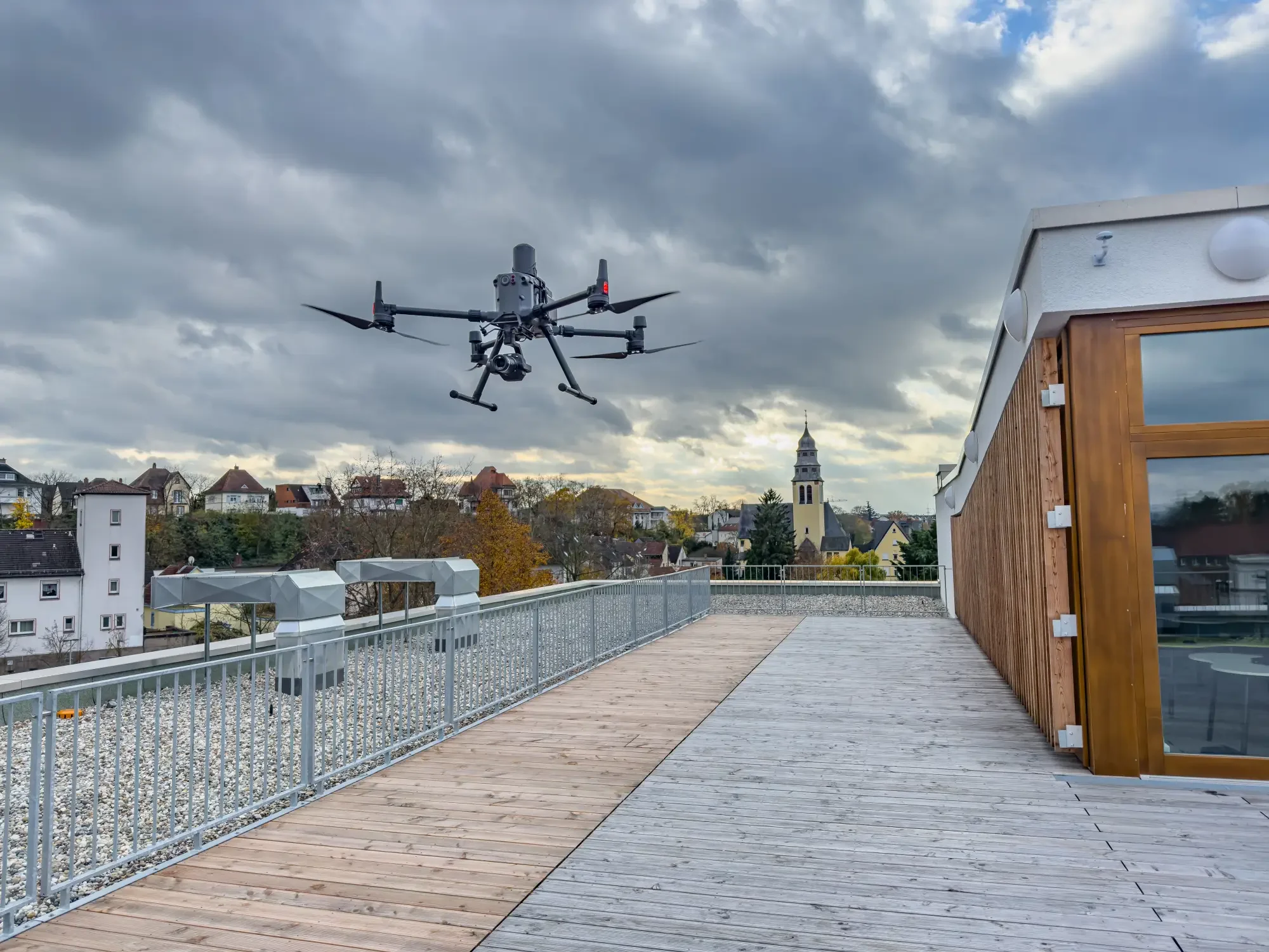 Your Voice Erfassung mit M300 RTK und P1 mit Fallschirm in Kelsterbach