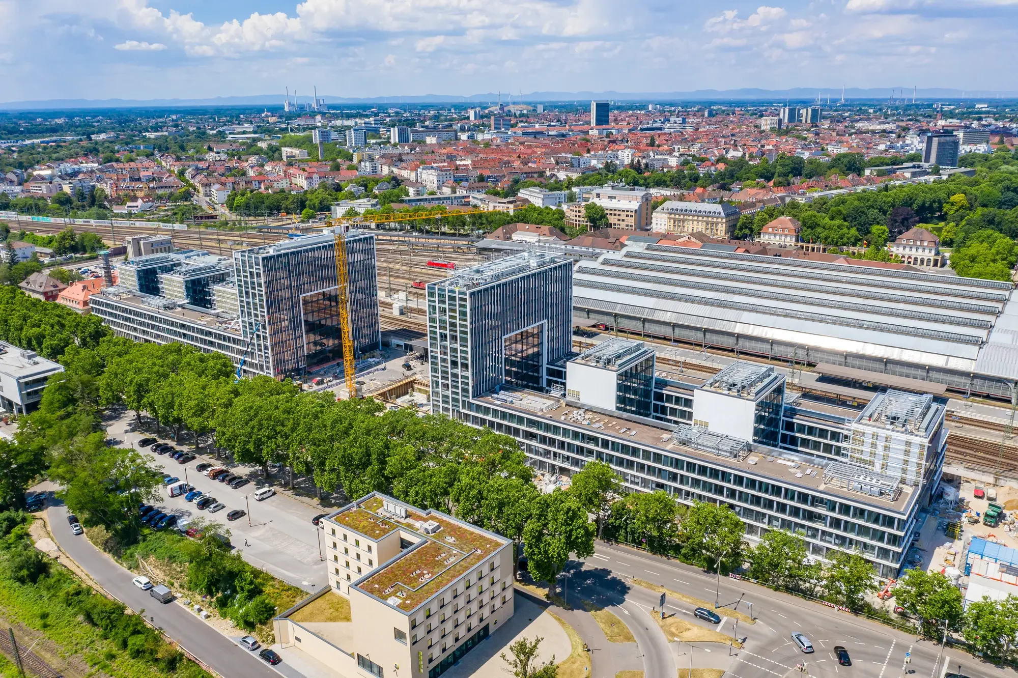 Ionos Bürogebäude am Hauptbahnhof Karlsruhe