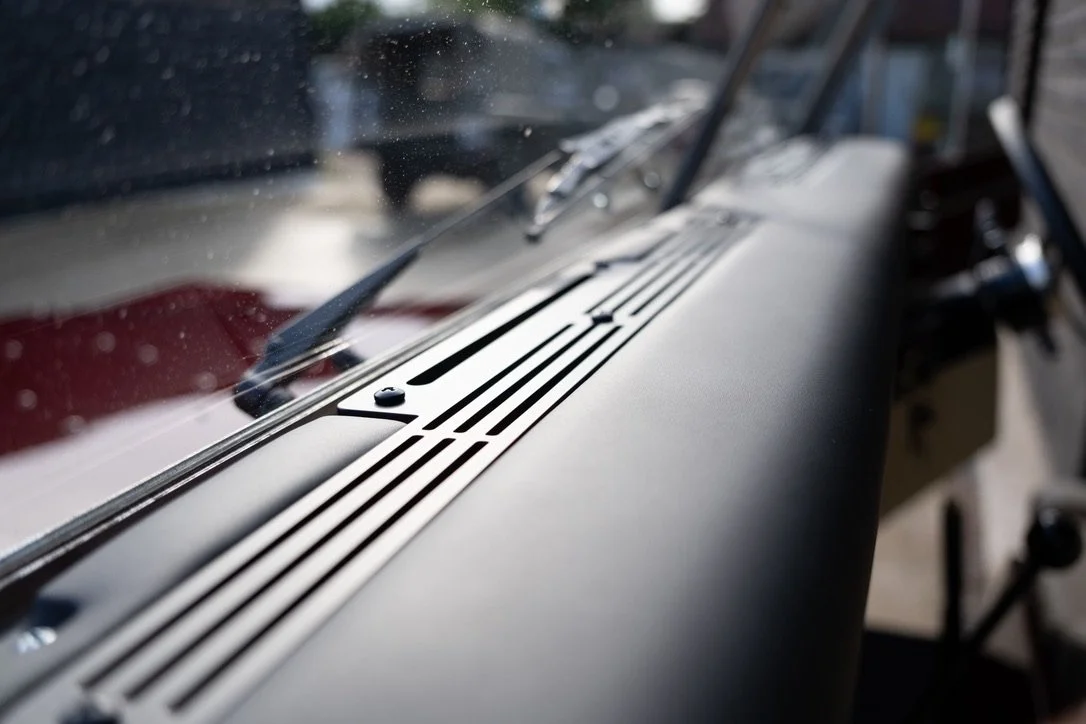 New Series 3 Top &amp; Bottom dash