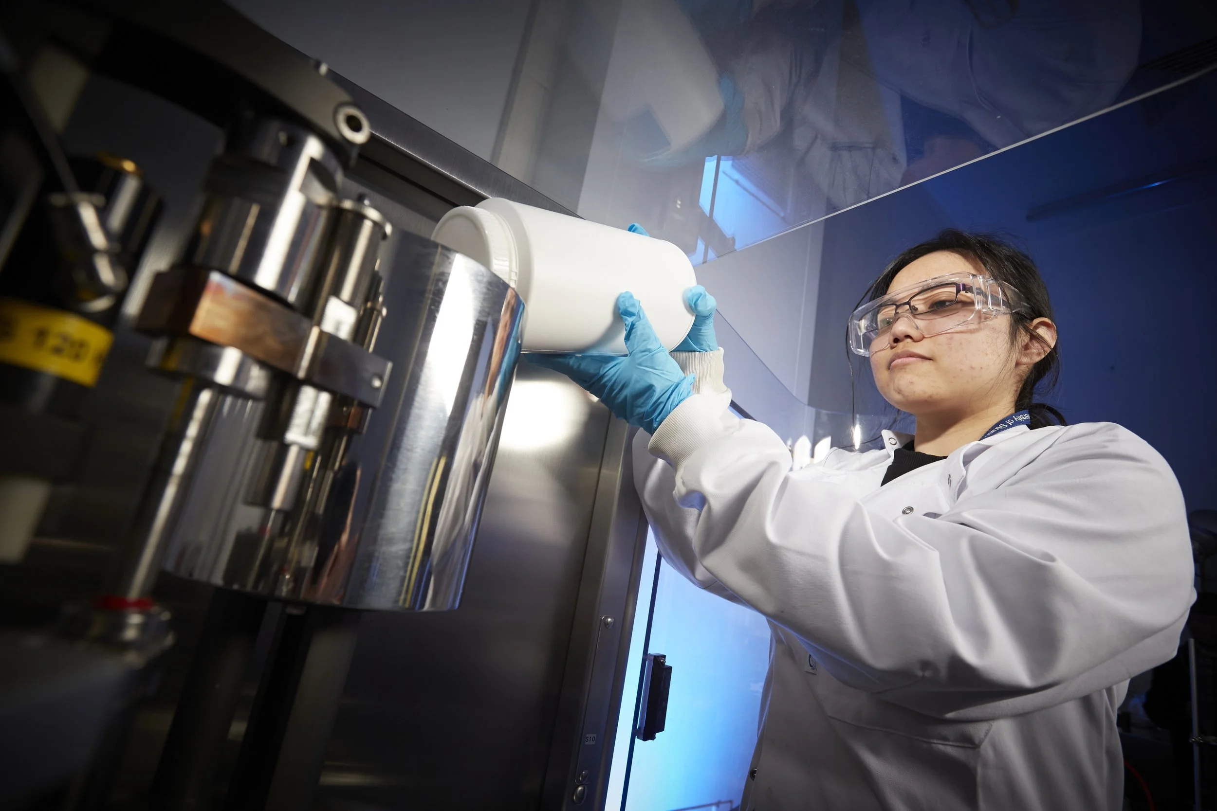 ESTAN: A User-Friendly Toolbox for Improving Model Estimability and Predictive Performance