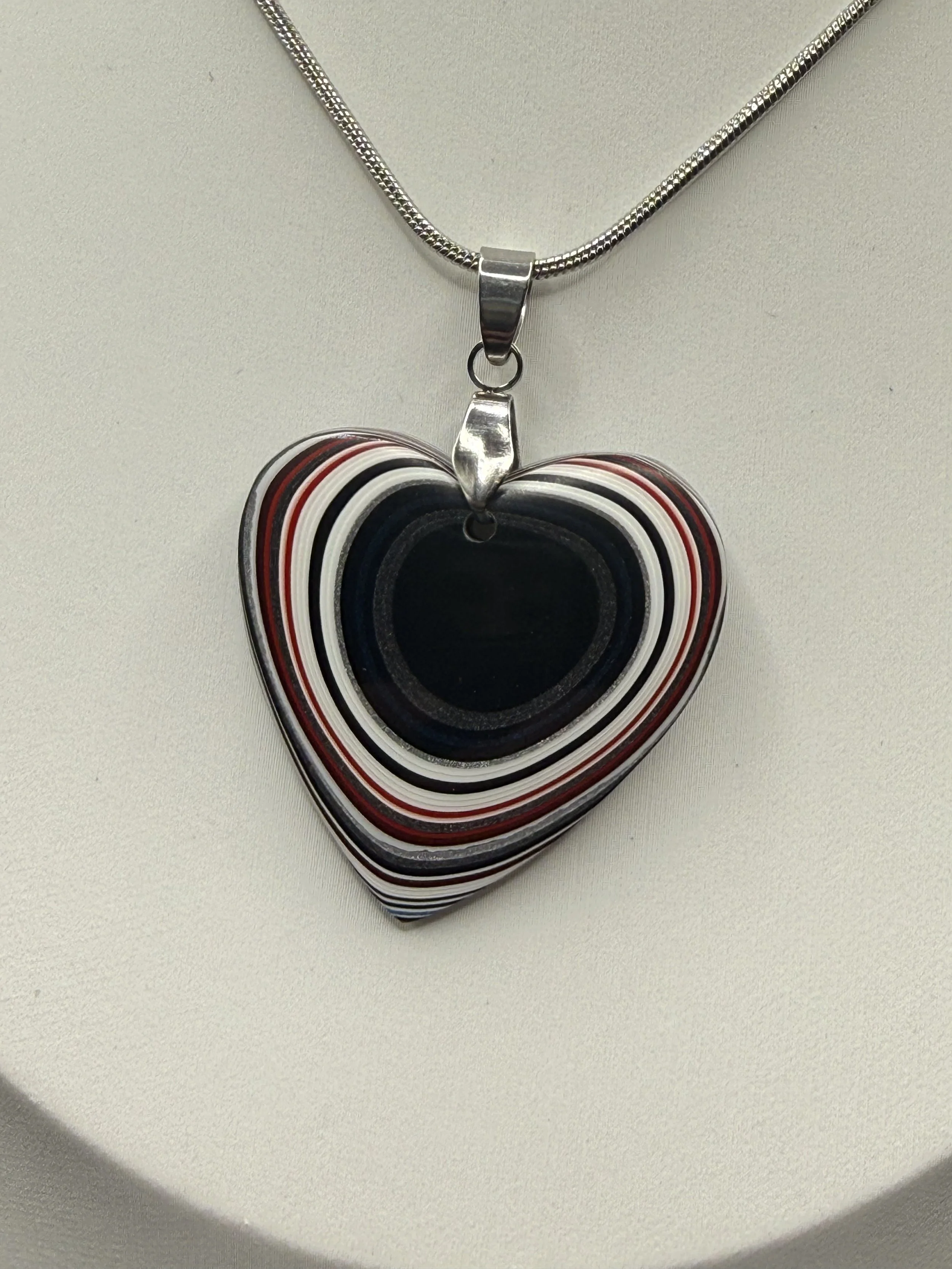 CN39 Heart Throb Handcrafted Dodge Ram Truck Fordite Necklace.jpeg