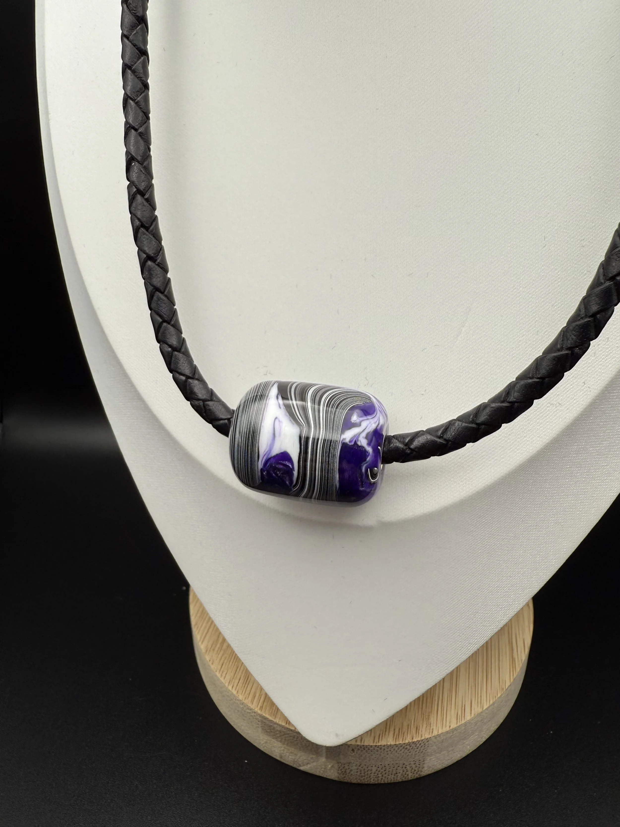 GORGEOUS Mopar Fordite Bead Leather Choker Necklace