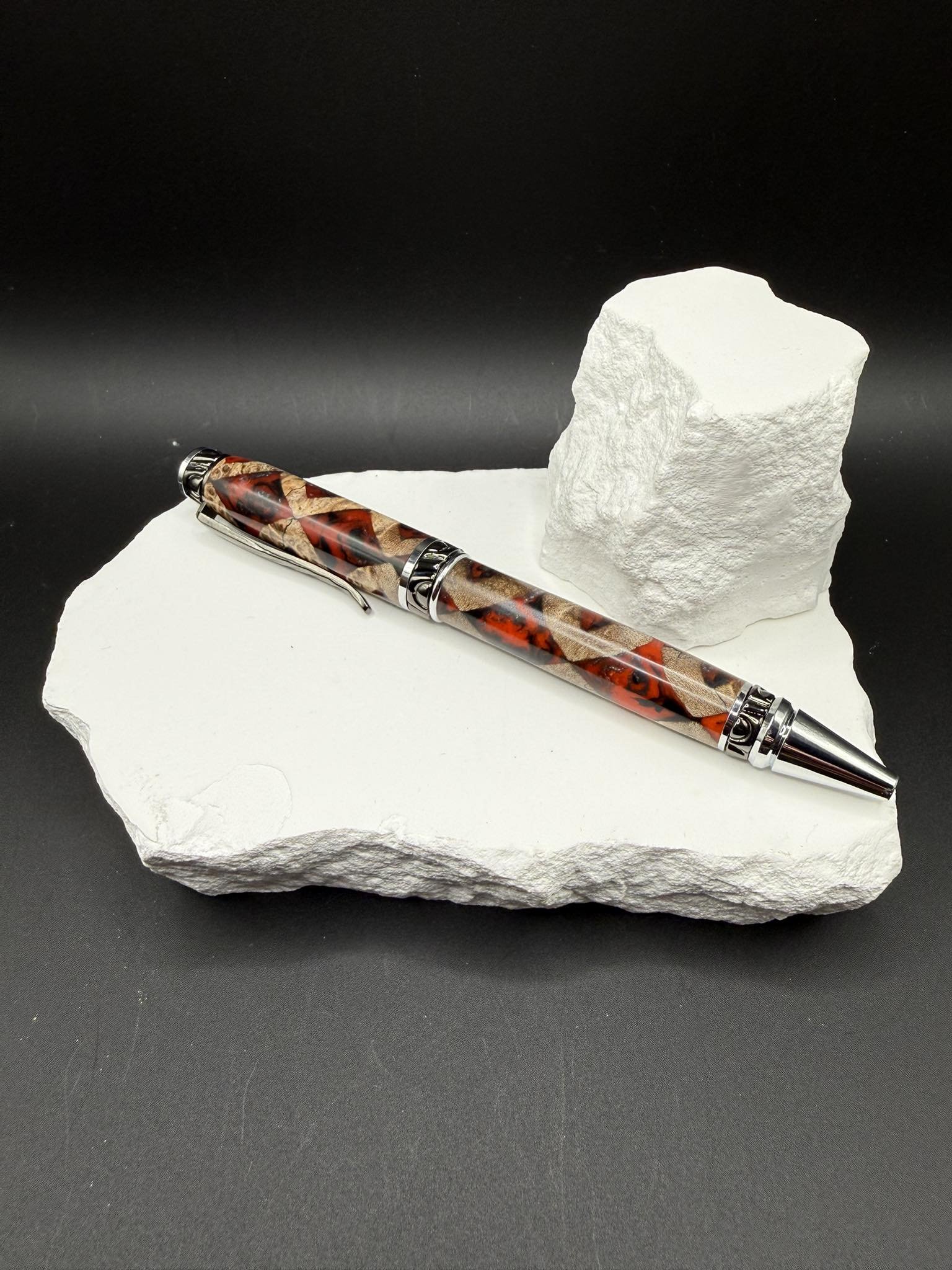 Why Handcrafted Pens Are Better Than Mass-Produced Pens