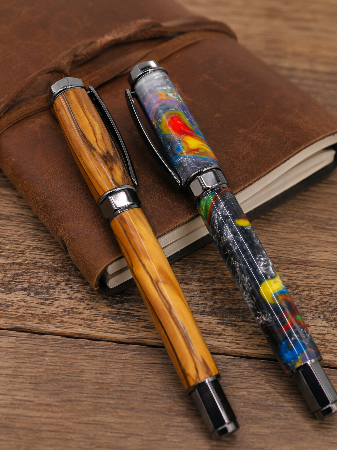 Wood vs. Acrylic Pens: Which Handcrafted Pen Is Right for You?