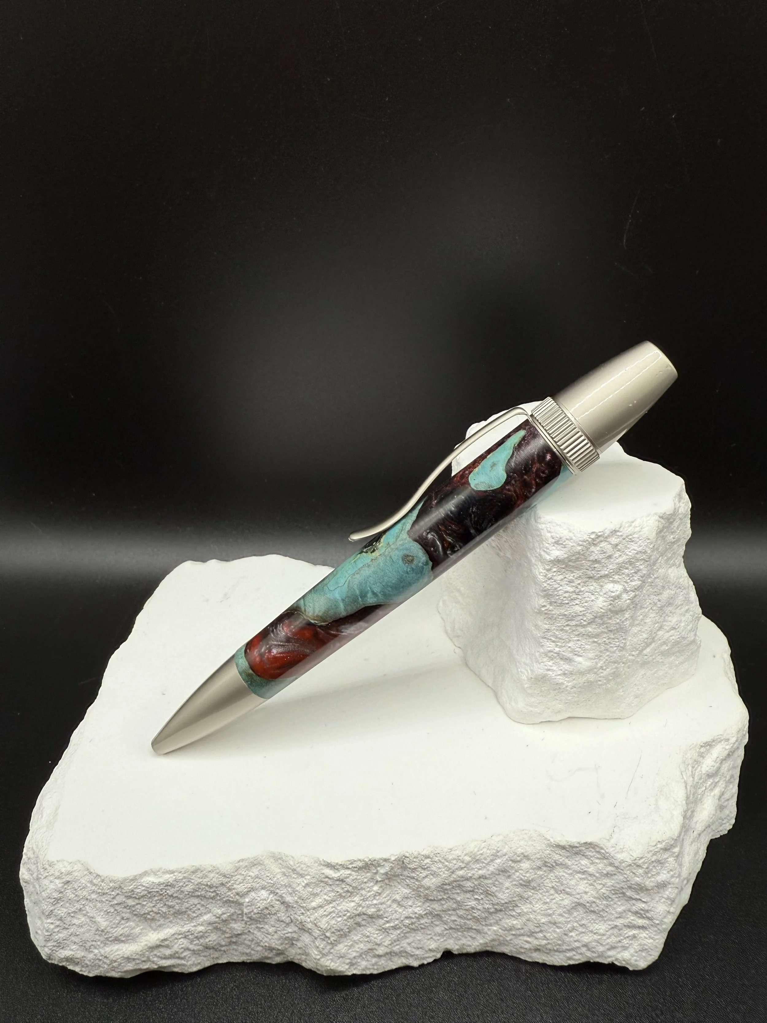 One-of-a-Kind Maple Burl Hybrid Patriot Twist Ballpoint pen