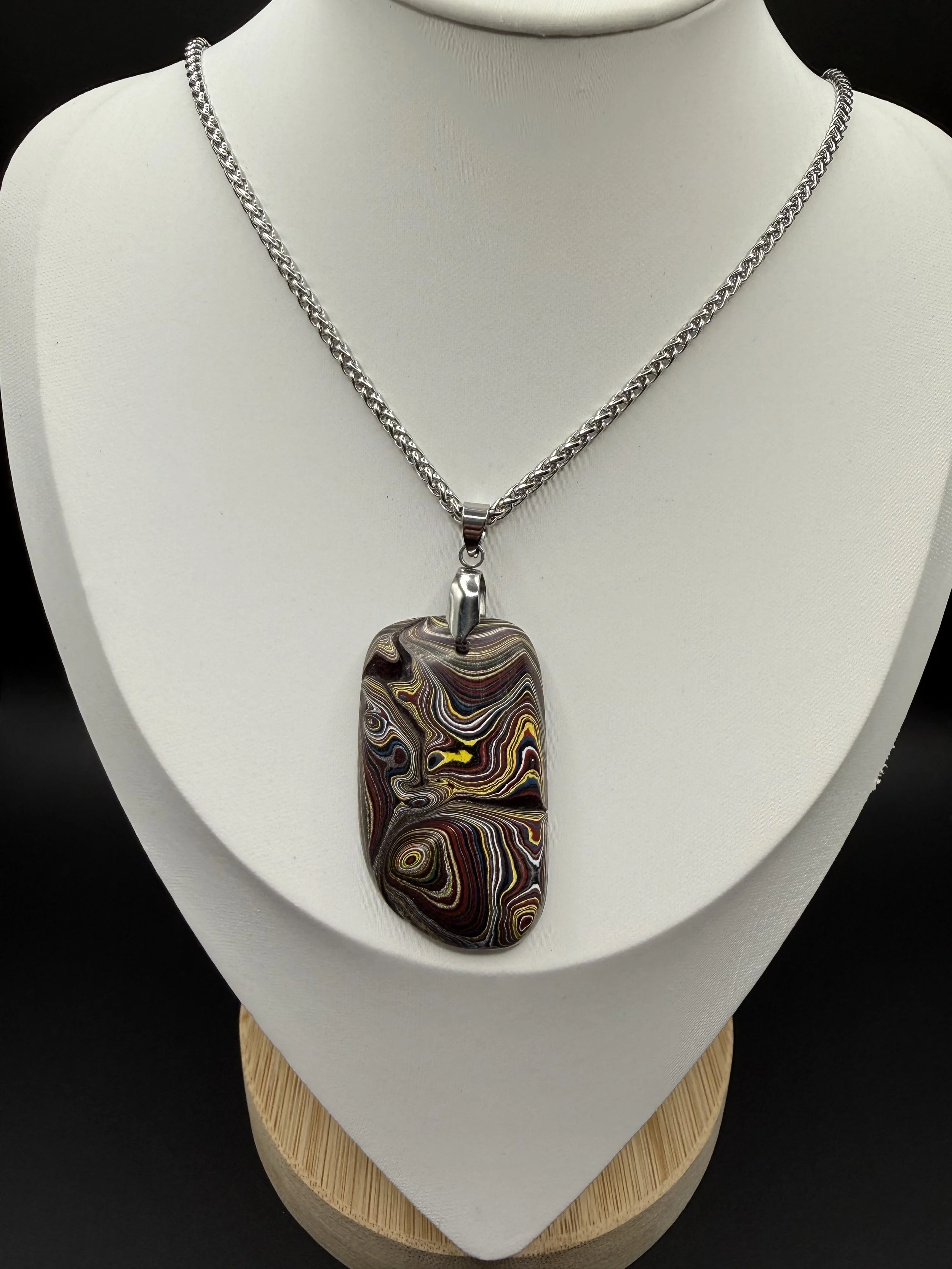 Vette-Verite Corvette Fordite Pendant Necklace