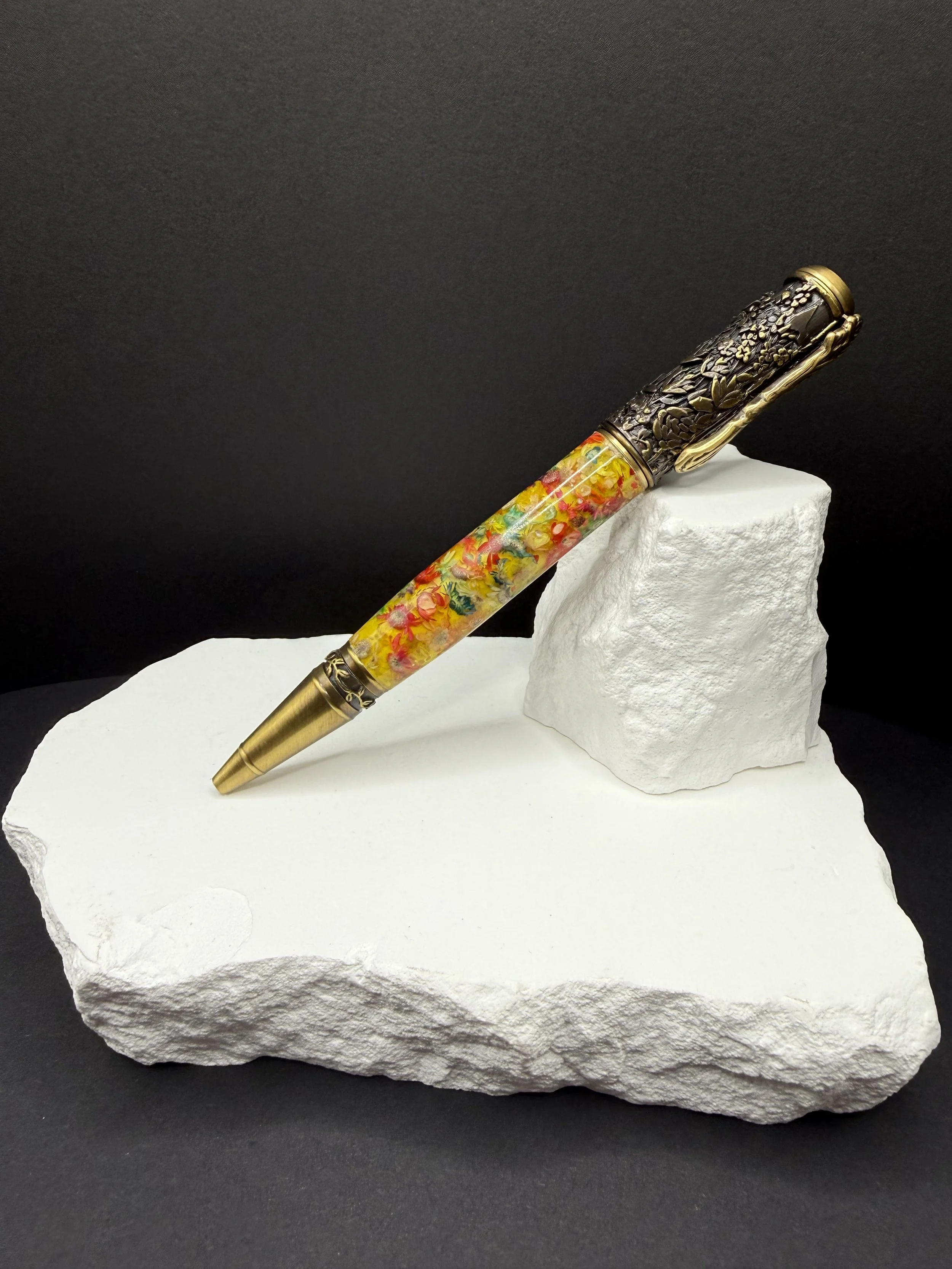 Untamed Sunshine™ Dried Flower and Acrylic Handcrafted Botanical Twist Ballpoint Pen .jpeg