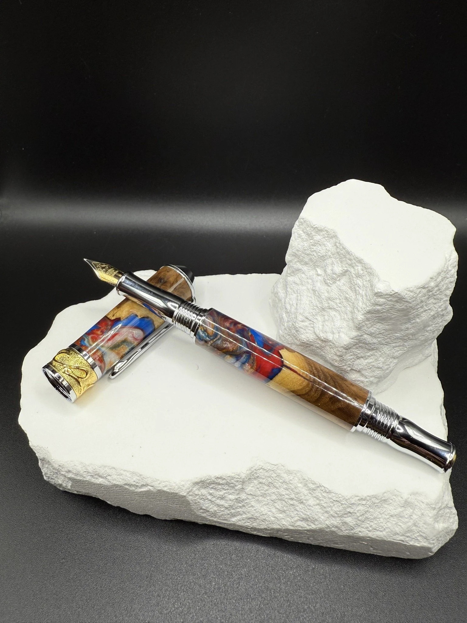 Olivienne Regalis Russian Olivewood Hybrid Handcrafted Nouveau Sceptre Fountain pen