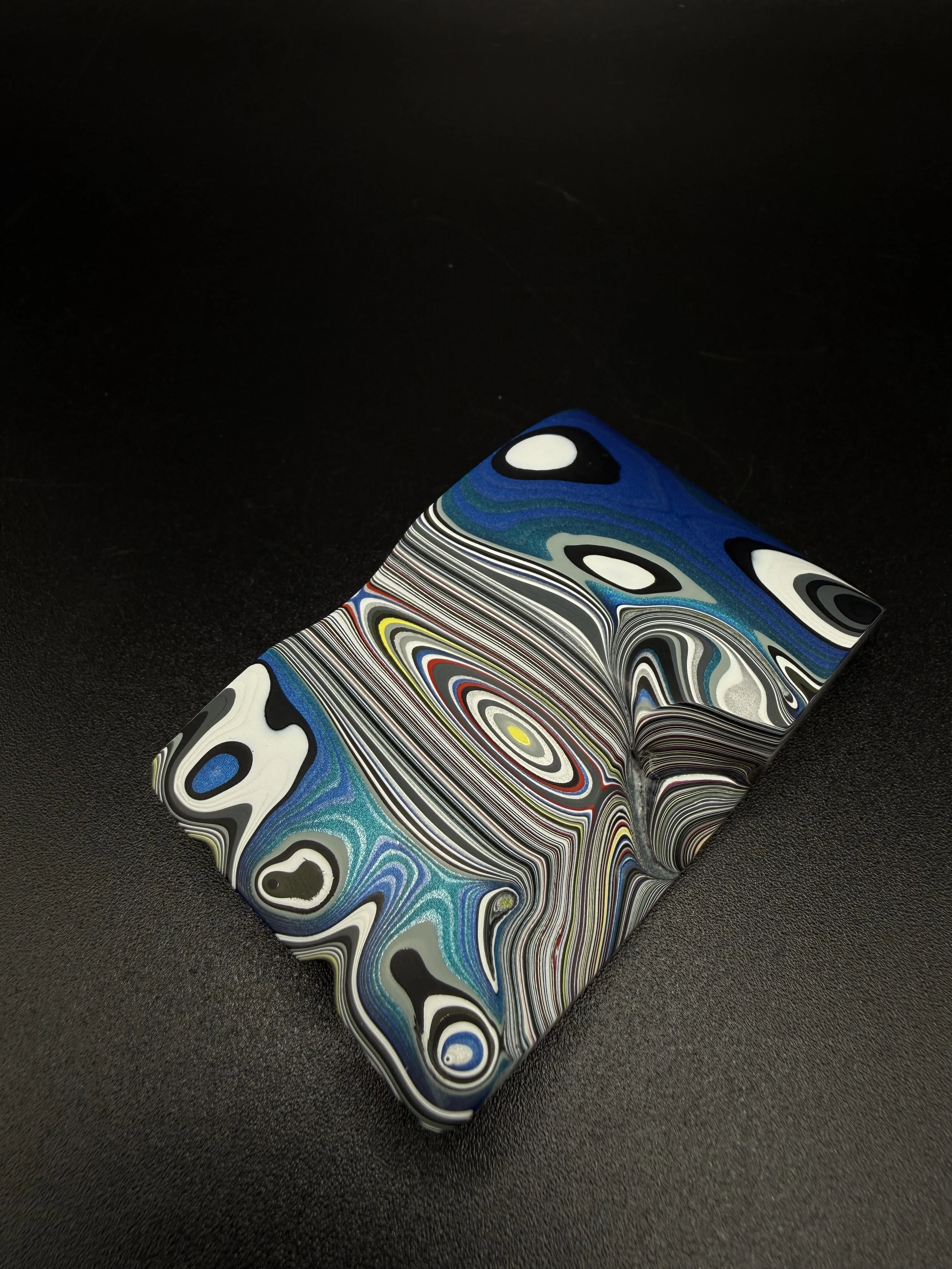 Oculus Flow Jeep Fordite Pen Rest .jpeg