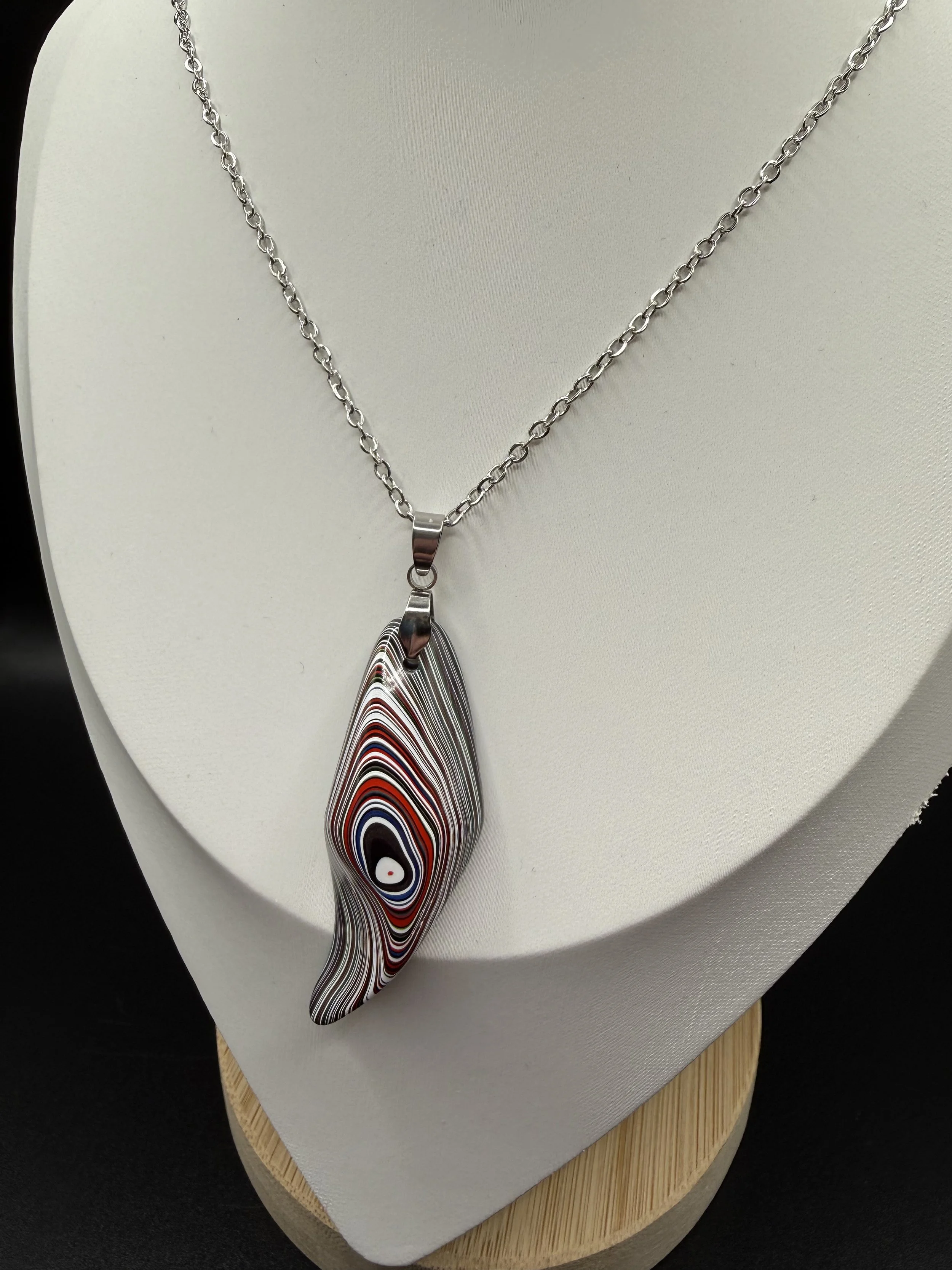 Retro Glide Handcrafted Jeep Fordite Pendant Necklace