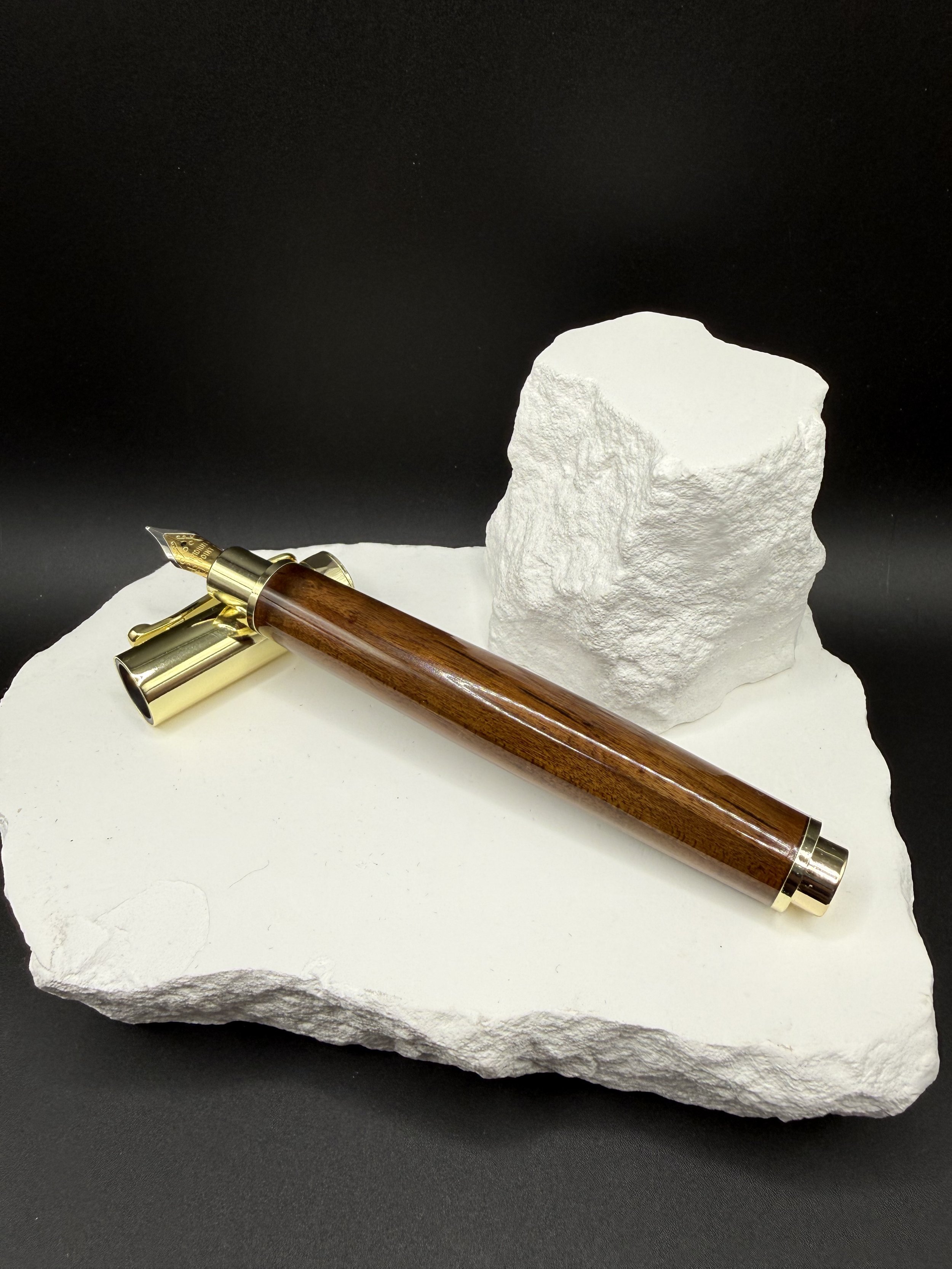 Maple Reserve™ Handcrafted Torrified Maple Zen Fountain Pen