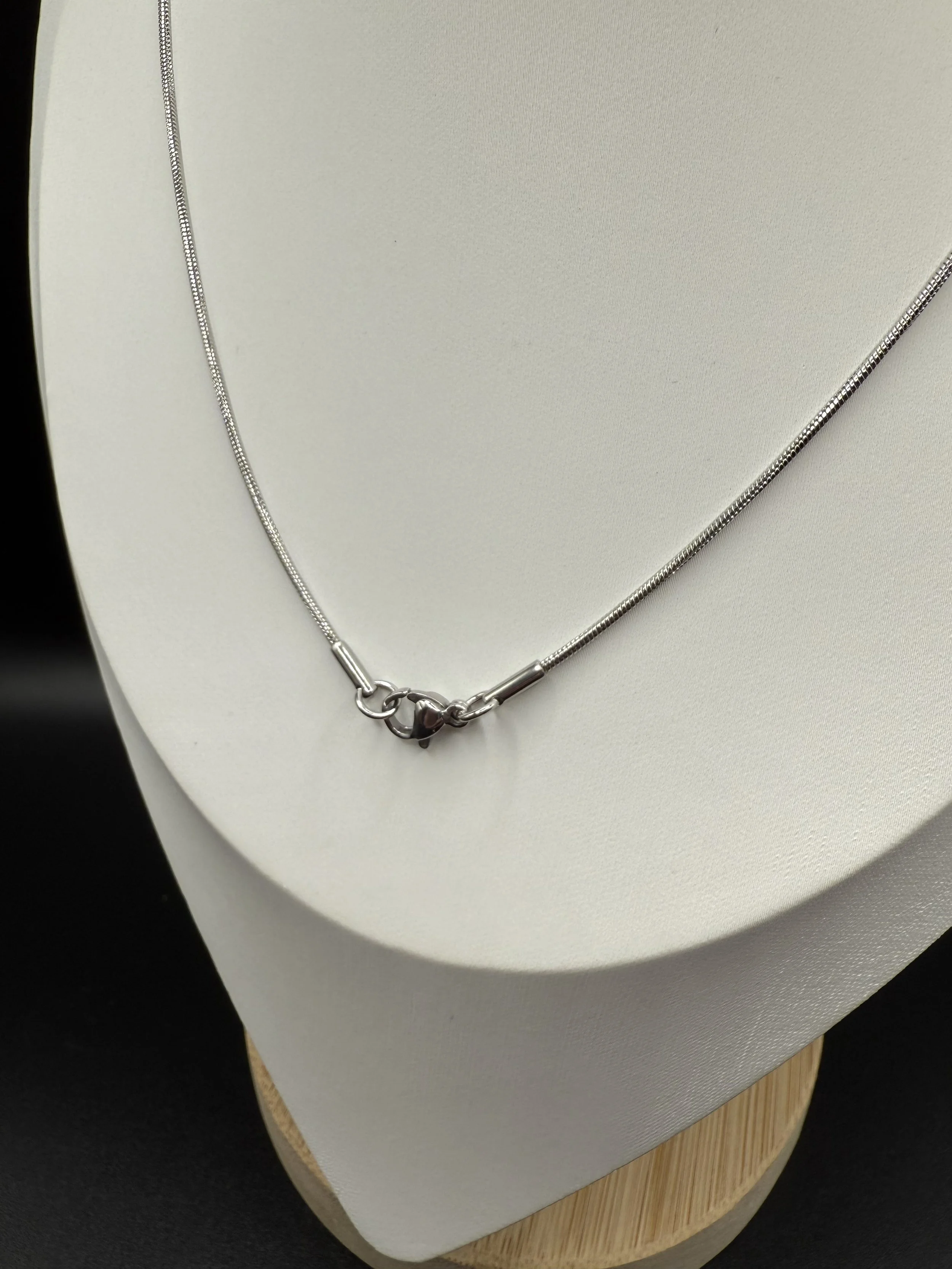 snake chain clasp.jpg