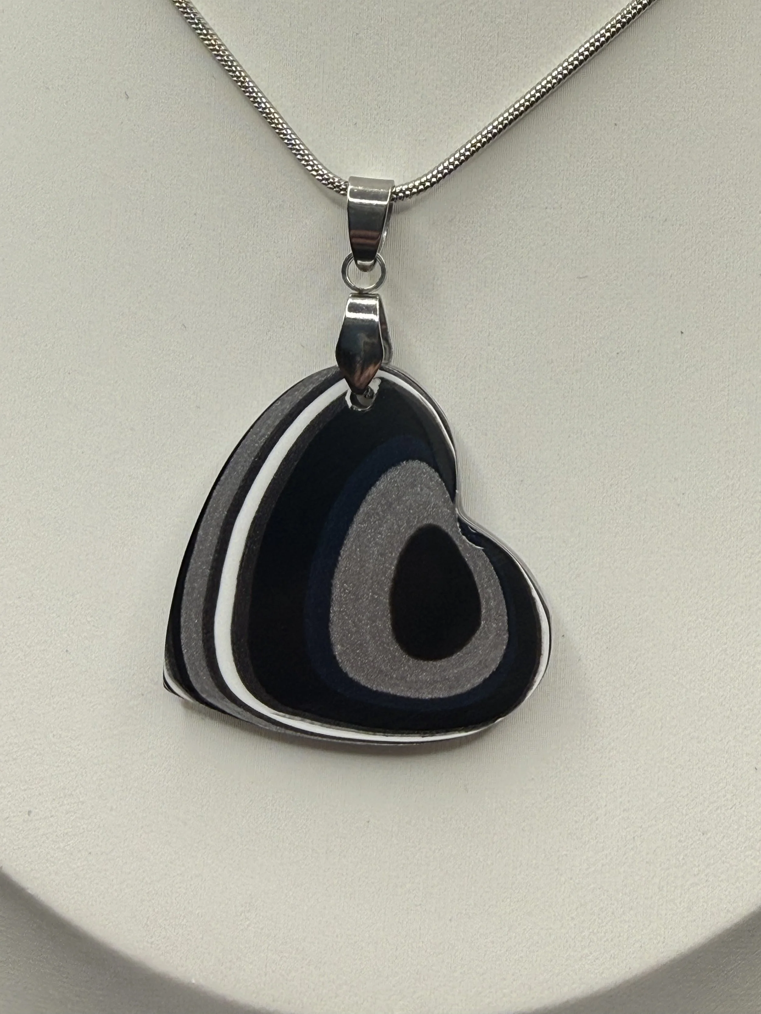 CN50 Heartz Afire Handcrafted Dodge Ram Truck Fordite Necklace.jpeg