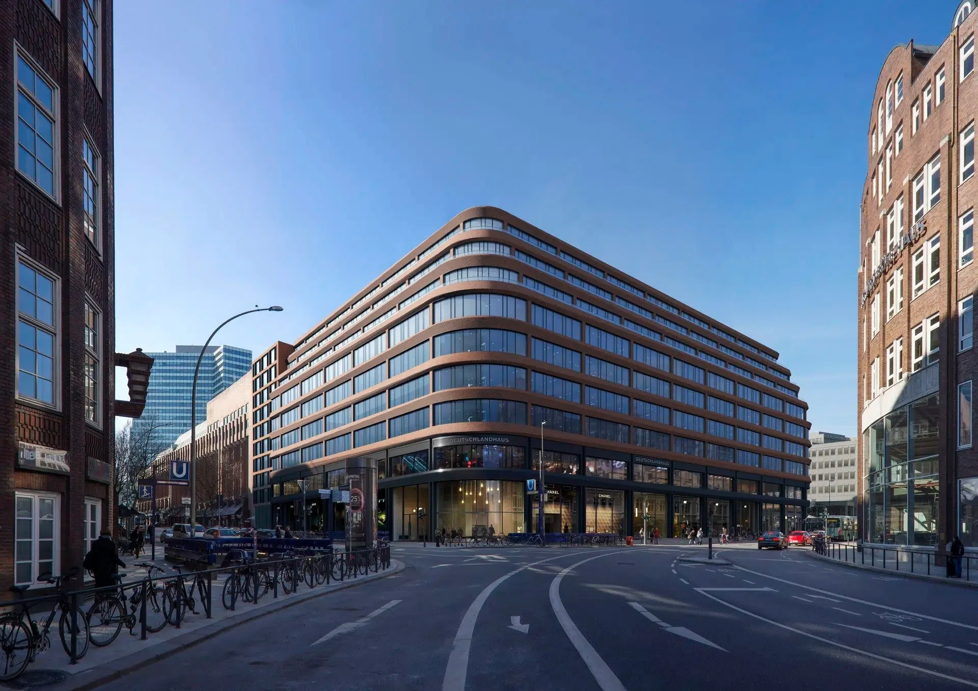 Hadi Teherani Architects- Deutschlandhaus