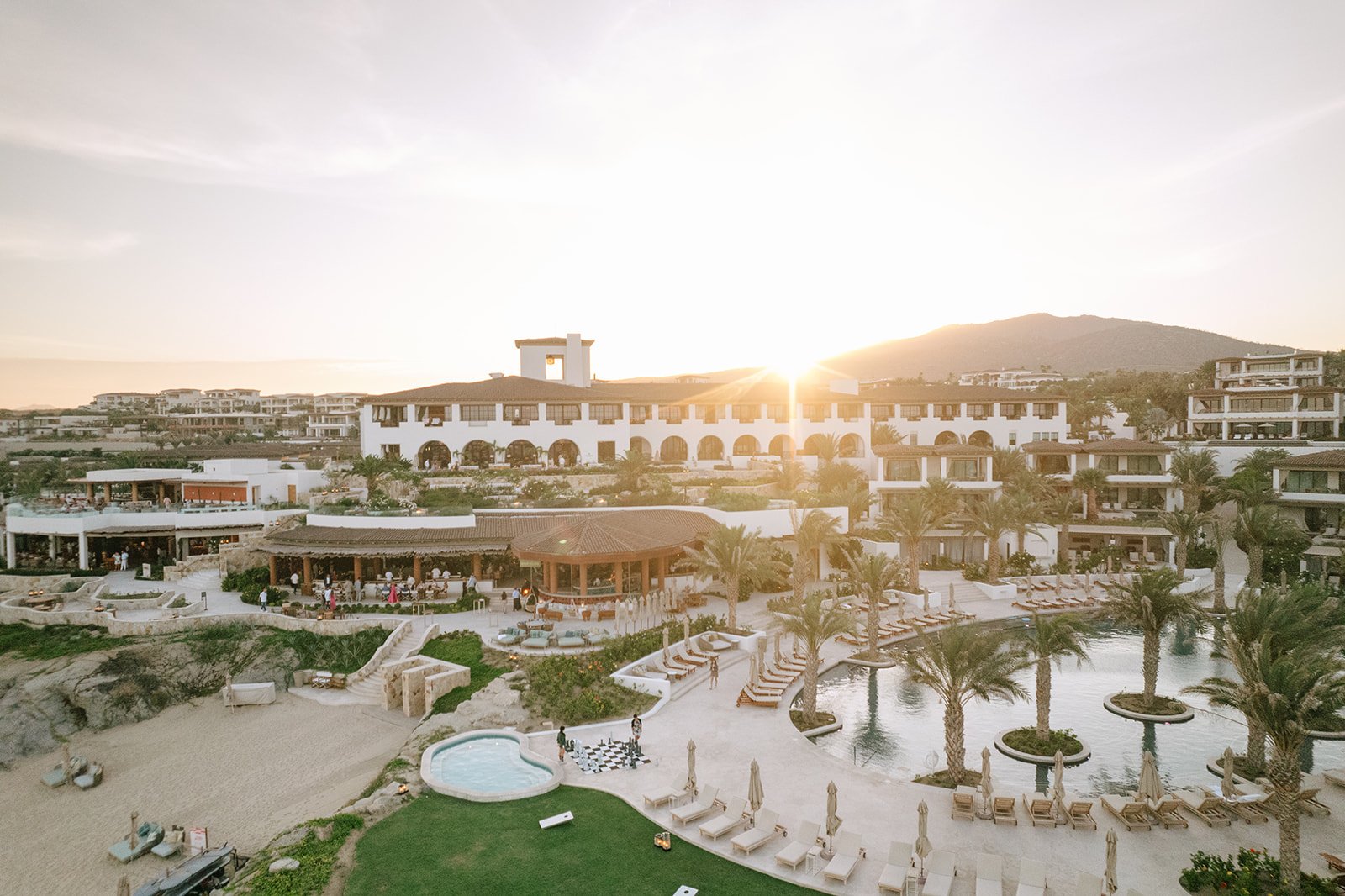 gen-z-destination-wedding-four-seasons-los-cabos-mcw-photocinema308.jpg