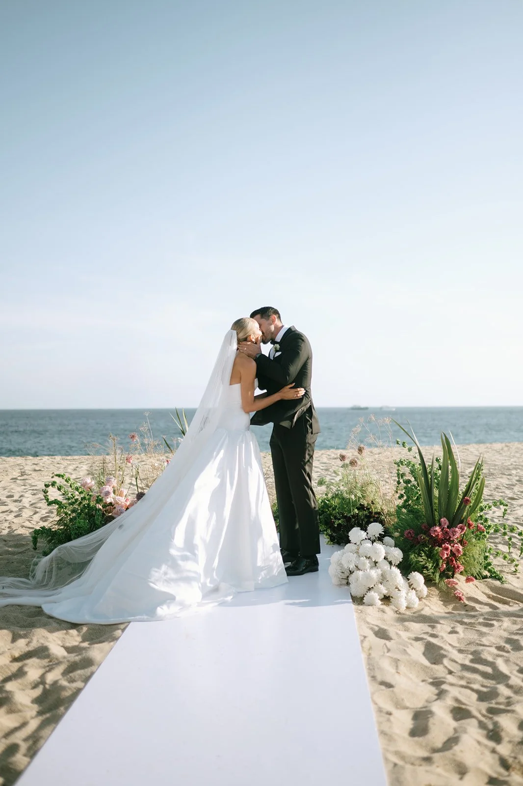 mcwphotocinema_Hannah&Brian_FullWedding-429_websize.jpg