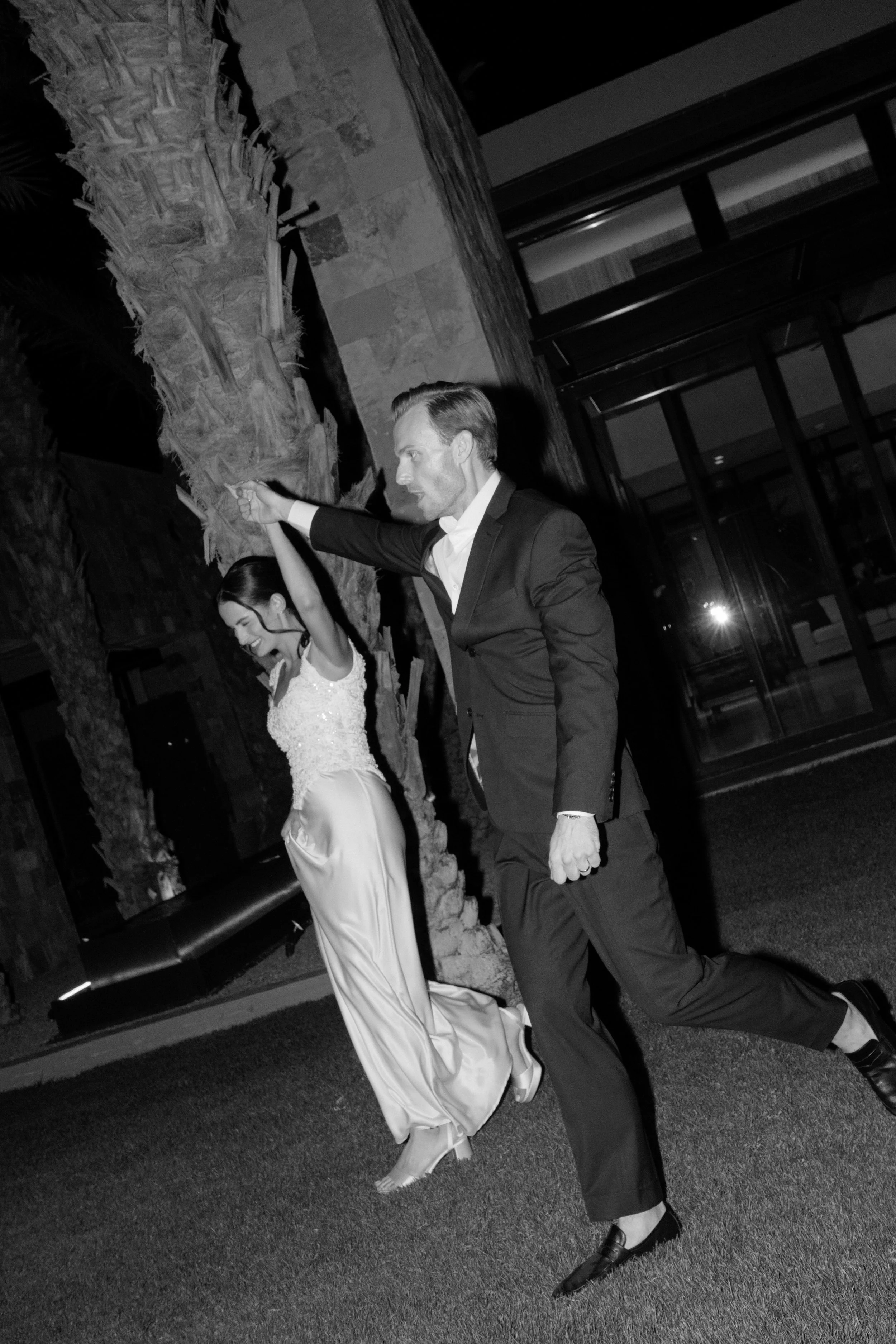 mcwphotocinema_ashley&graham_wedding1541.jpg