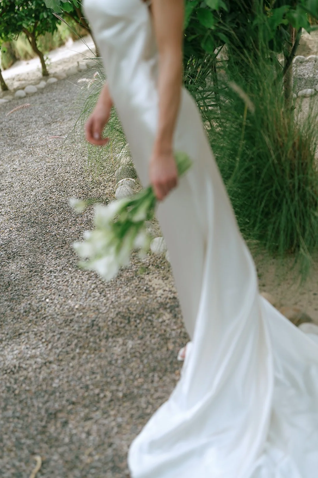mcwphotocinema_Sabrina&Andrew_SneakPeek-24_websize.jpg