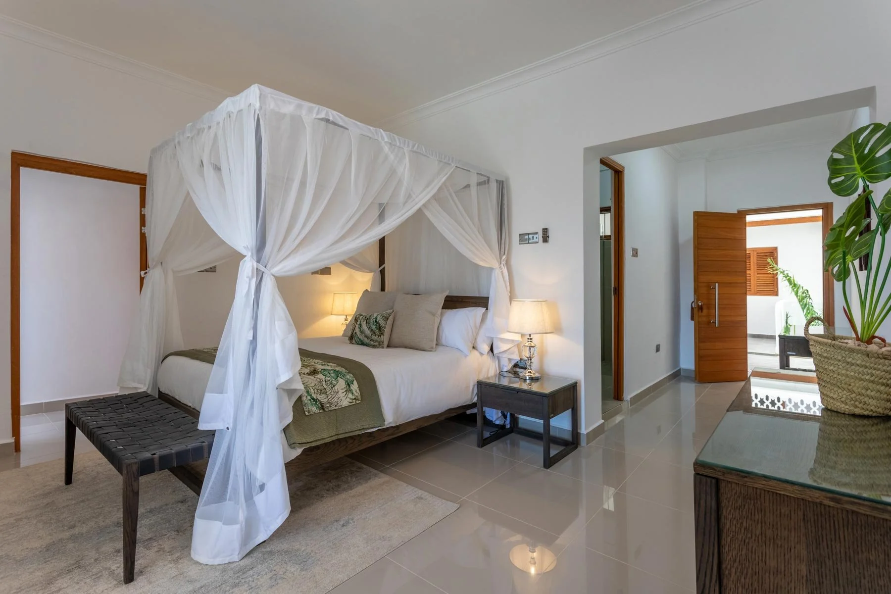 Fort-View-Zanzibar-2025-07-MvR-Room-101-04.jpg