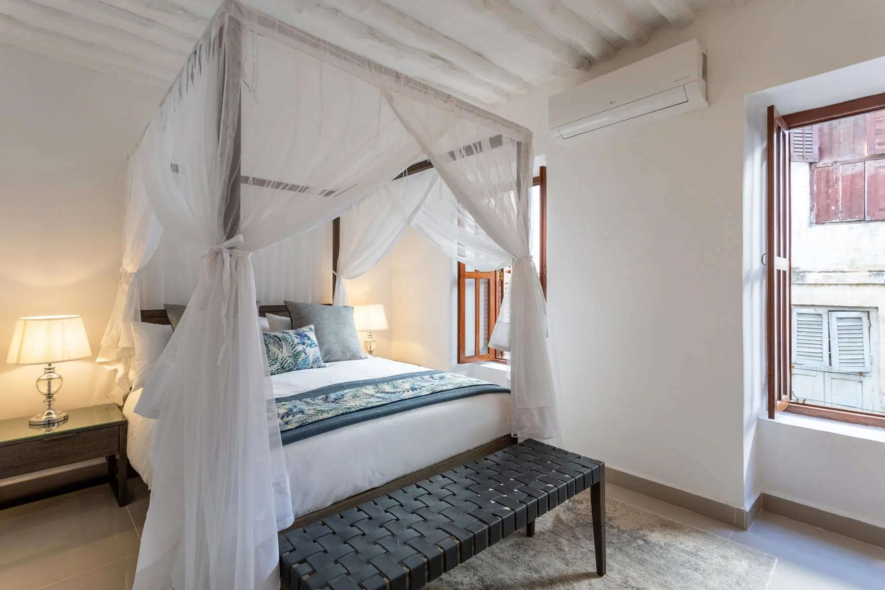 Fort-View-Zanzibar-2025-07-MvR-Room-103-04.jpg