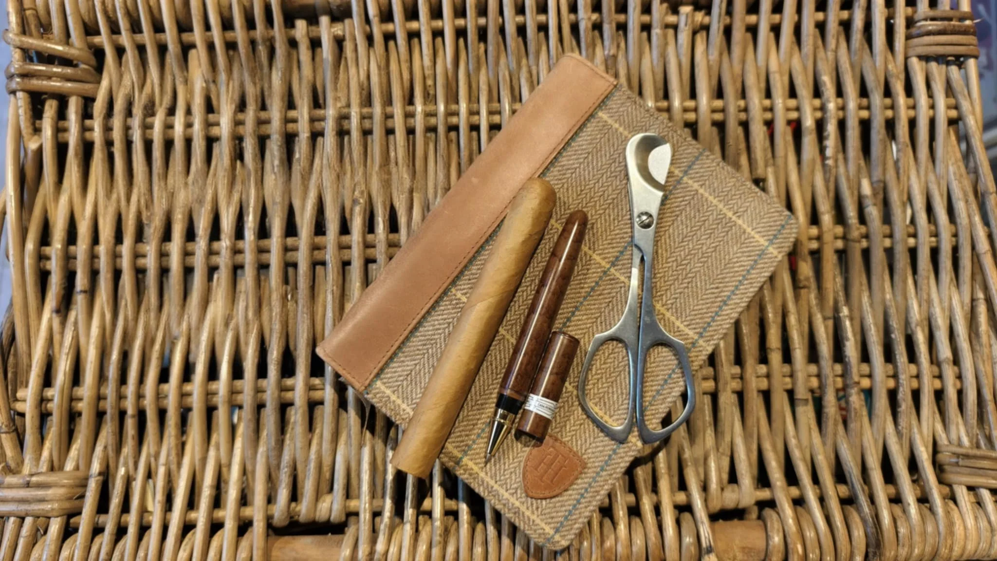 Sensory Analysis: How I Actually “Read” a Cigar