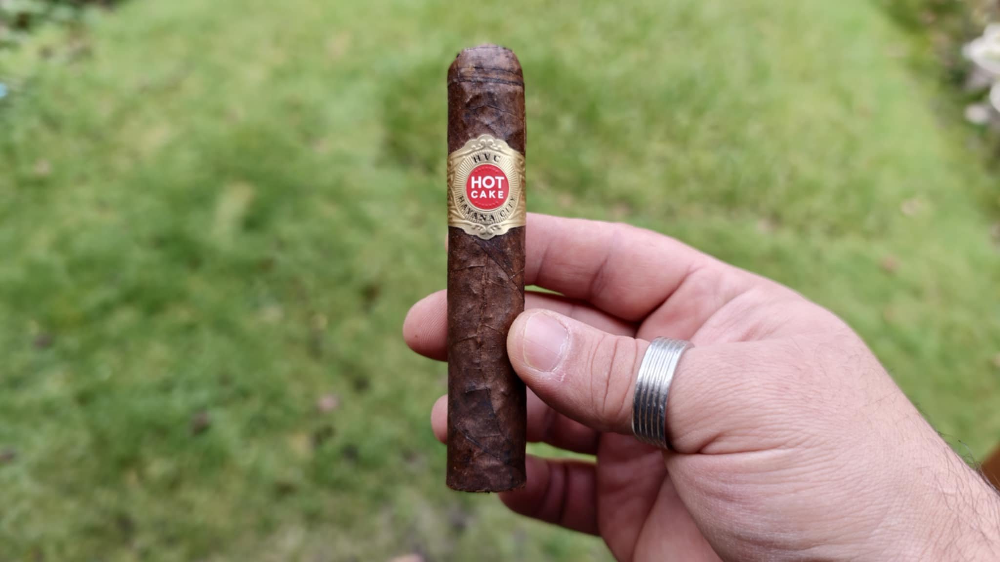 HVC Hot Cake Maduro Laguito #4