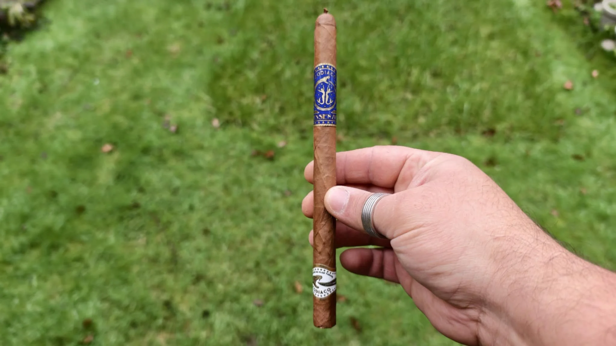 Essenze Cigars Zodiaco Lancero 
