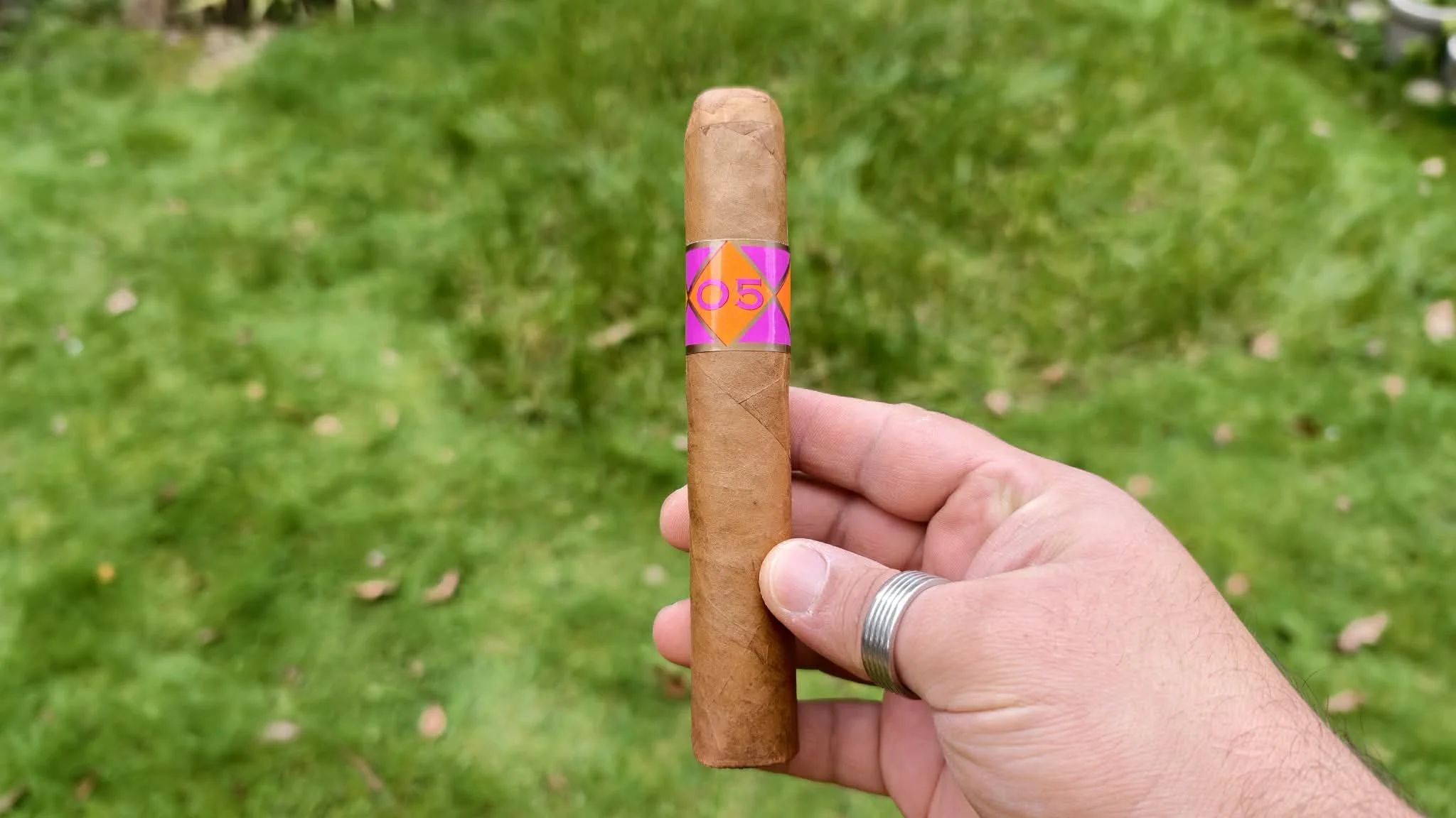 Meerapfel Square Line No. 5