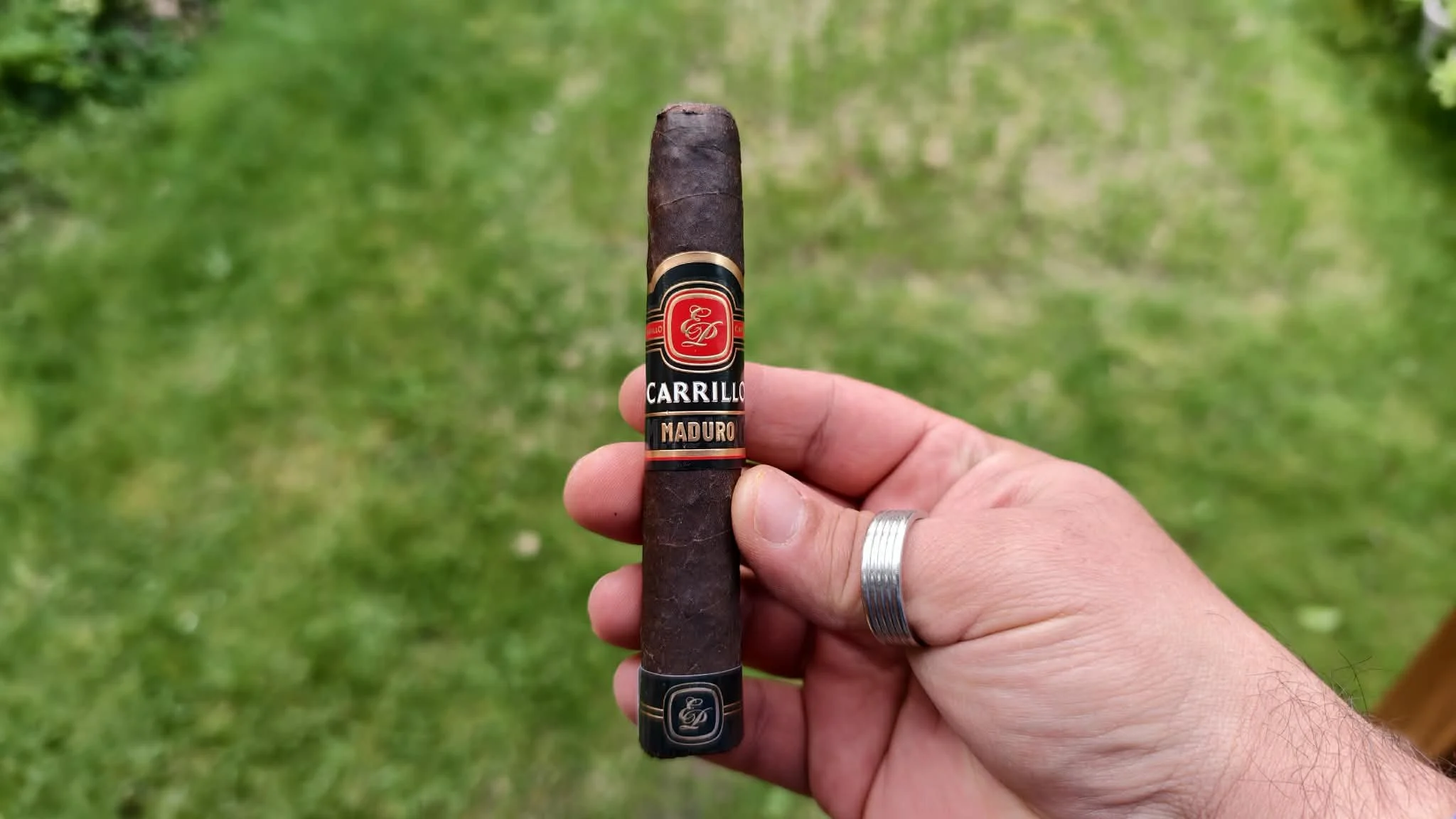 E.P. Carrillo Maduro Robusto