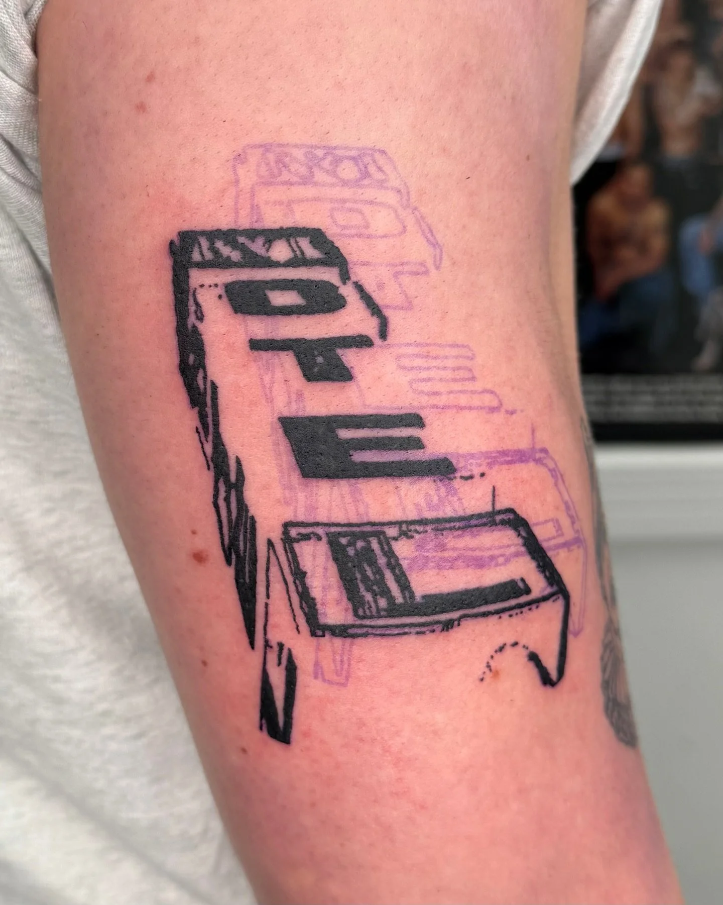 We have toiled all the night, and taken nothing. 

Flash for @sweet.baby__g who always makes excellent decisions. Booking January in London 🏩