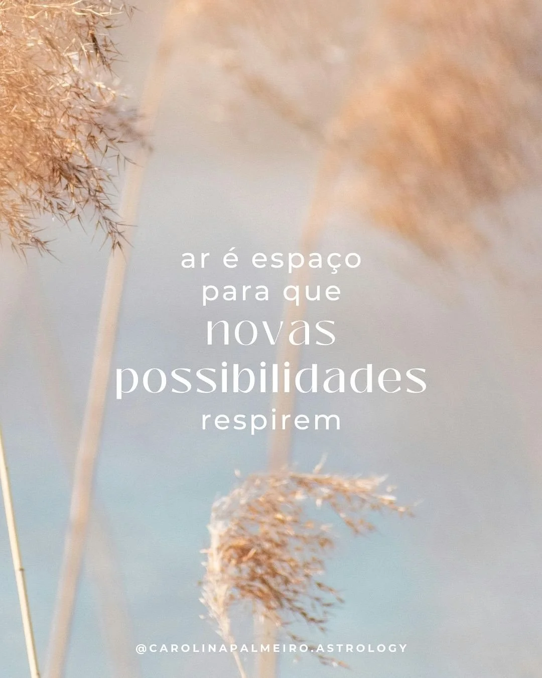 [swipe &amp; read below for English]

O elemento mais invis&iacute;vel, mas aquele que liga tudo.

Ar &eacute; movimento, pensamento e perspetiva.
&Eacute; a parte de ti que observa de cima, que liga pontos distantes e encontra novas perguntas para r