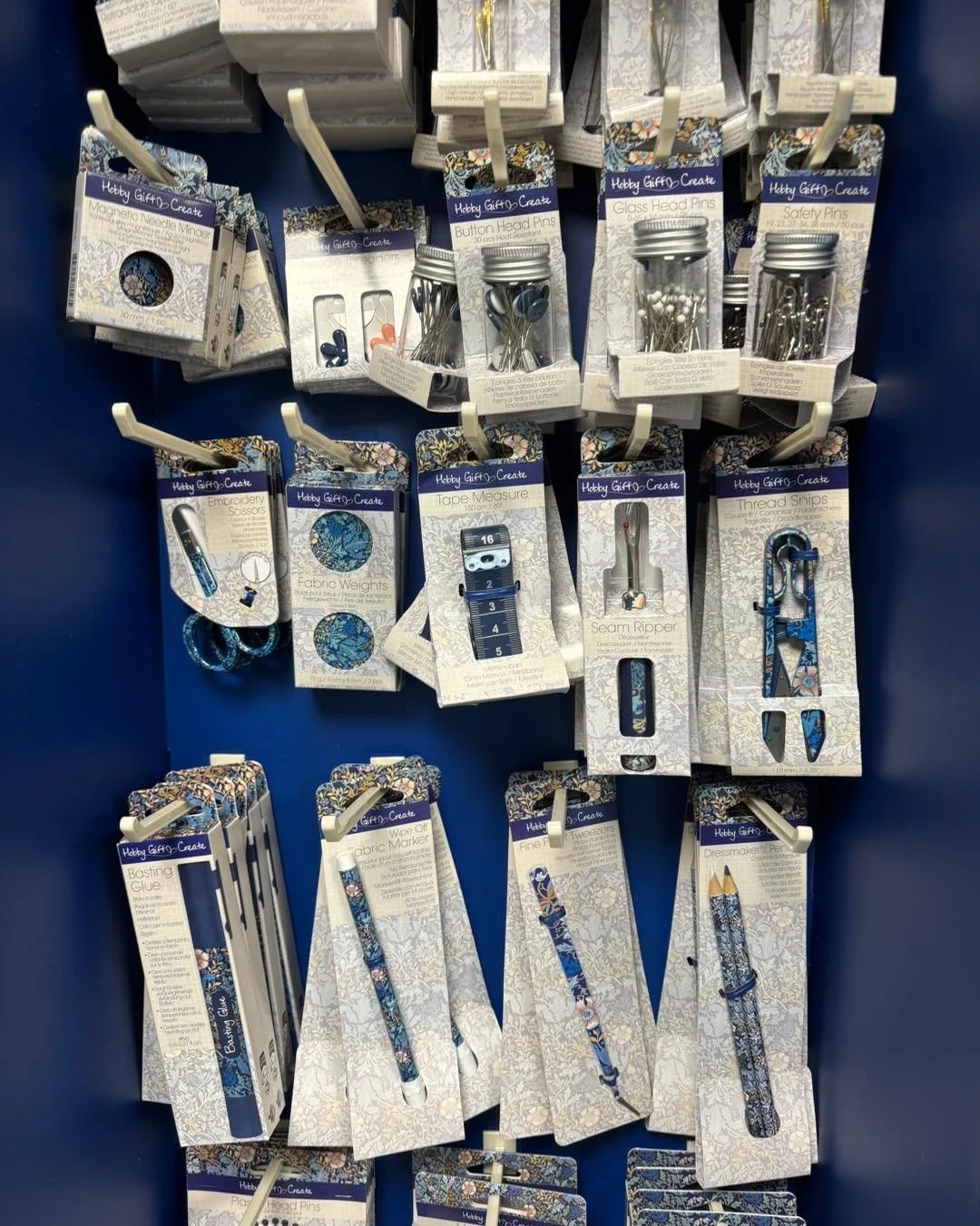 #ideecadeaunoel #passioncouture #passion #tricot #passiontricot #passioncrochet #n&eacute;cessairecouture #accessoirescoutures #muud #etuicrochet #&eacute;tuiaiguilles&agrave;tricoter #etuiaiguillescirculaires #plusduntourdanssonsac #boutiquespeciali