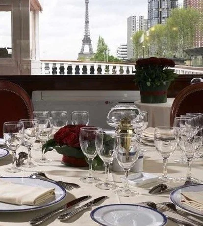 Bateau privé Paris J13 8.jpg