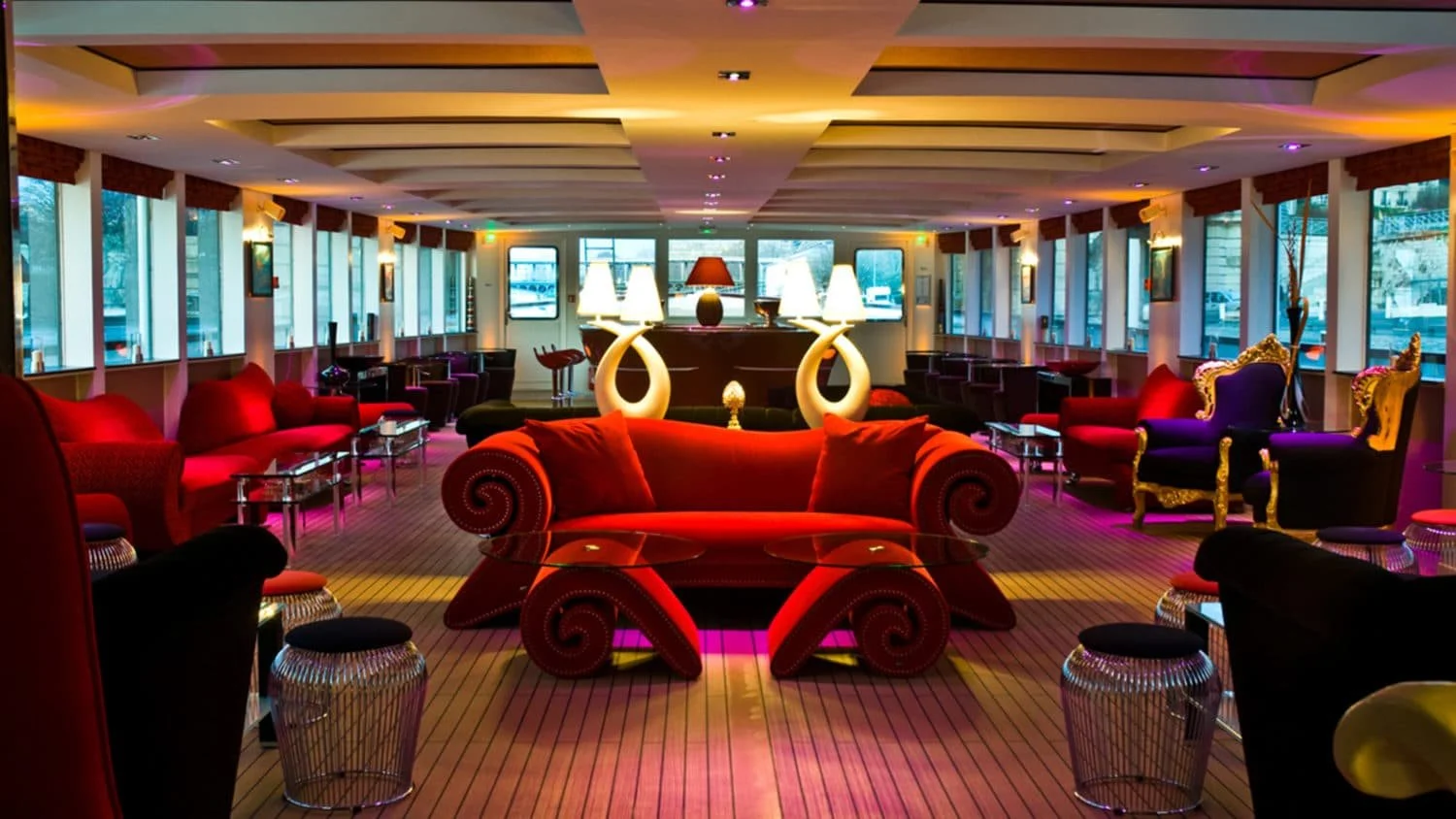 Bateau privé Paris J17 .jpg