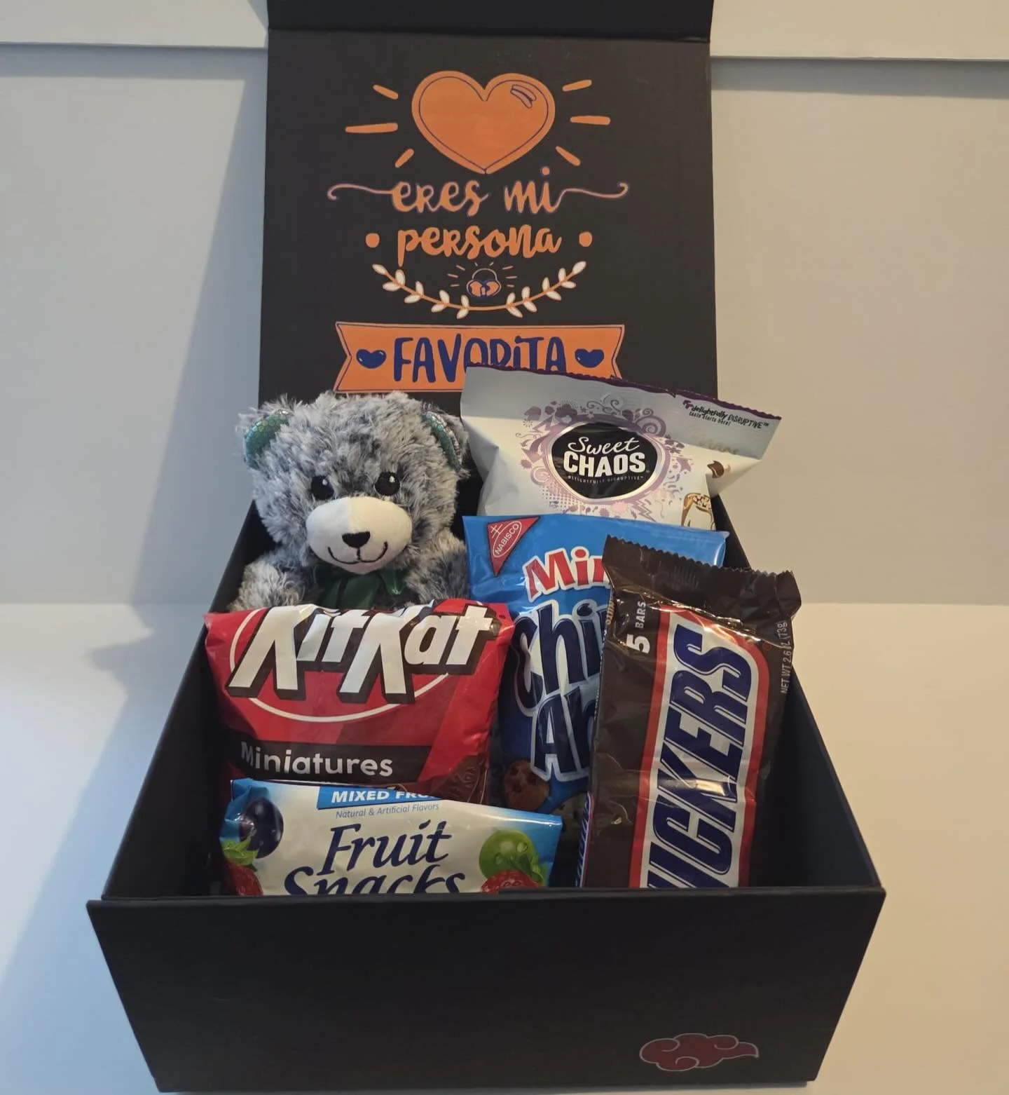 Custom gift box