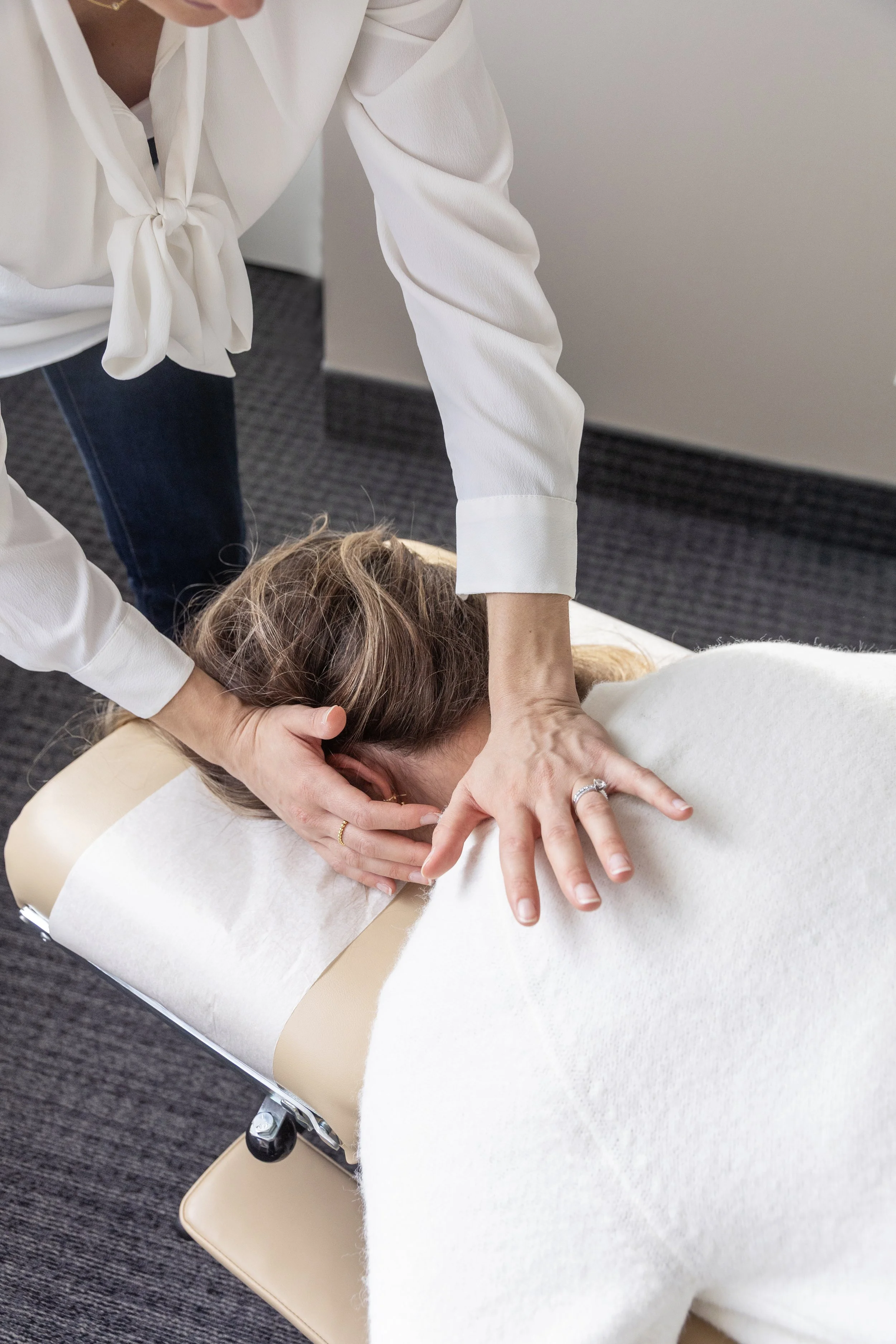 Neck Pain Bloor West Toronto